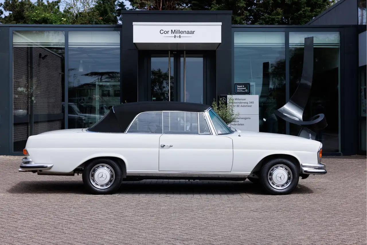 Mercedes-Benz 280 W111 SE Cabriolet | Volledig gerestaureerd | Flach, foto 8