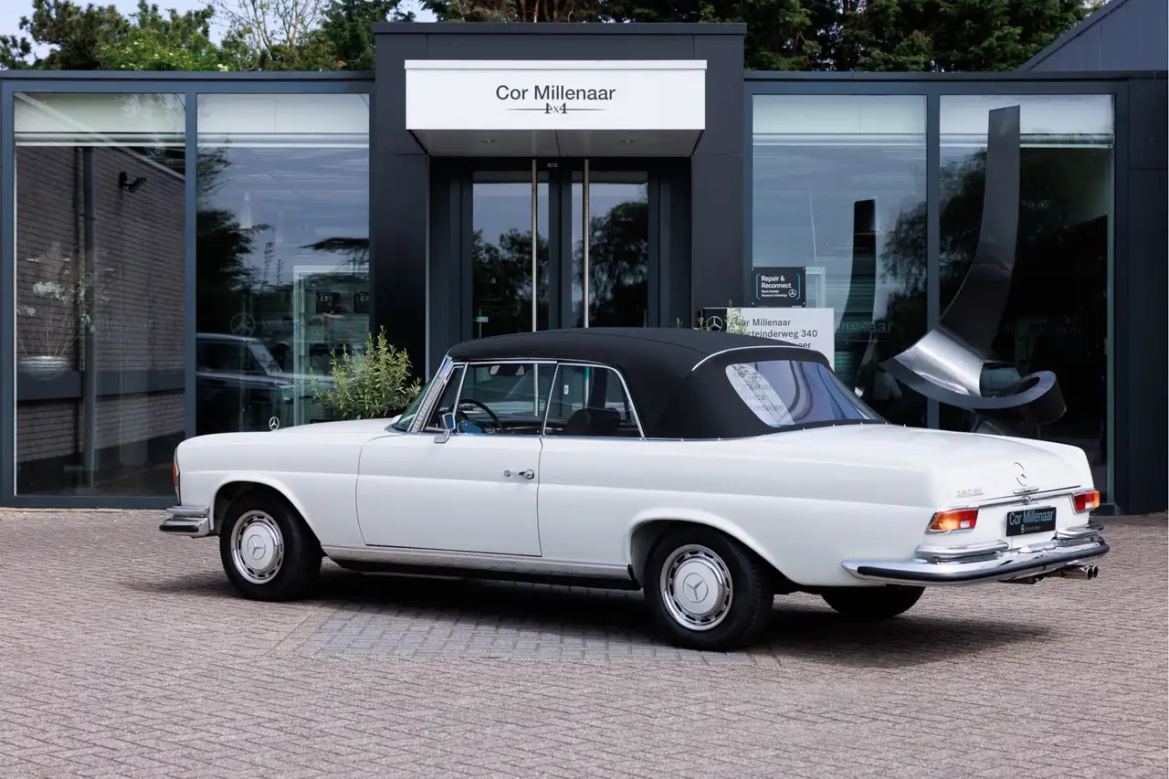 Mercedes-Benz 280 W111 SE Cabriolet | Volledig gerestaureerd | Flach, foto 4