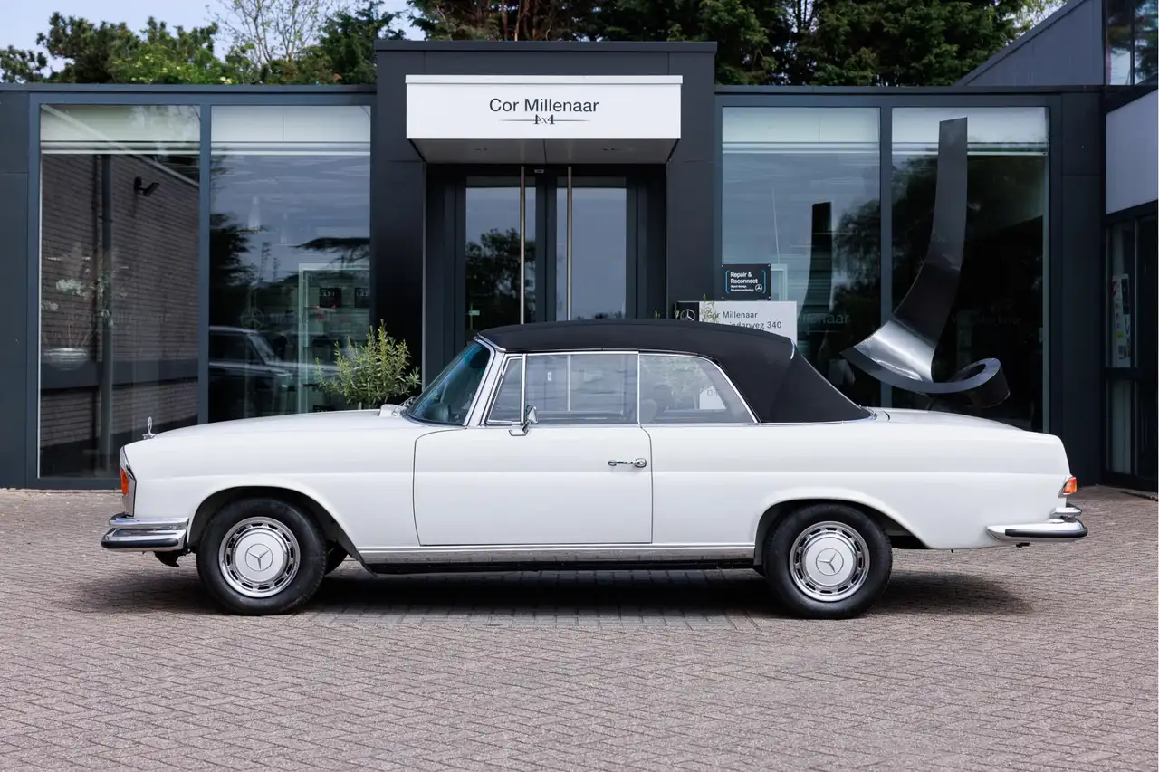Mercedes-Benz 280 W111 SE Cabriolet | Volledig gerestaureerd | Flach, foto 3
