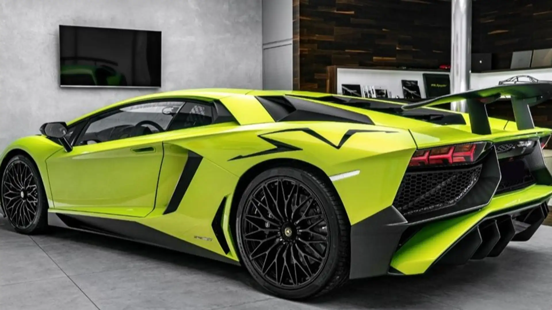 Lamborghini Aventador SuperVeloce LP750-4 Yeşil - 1