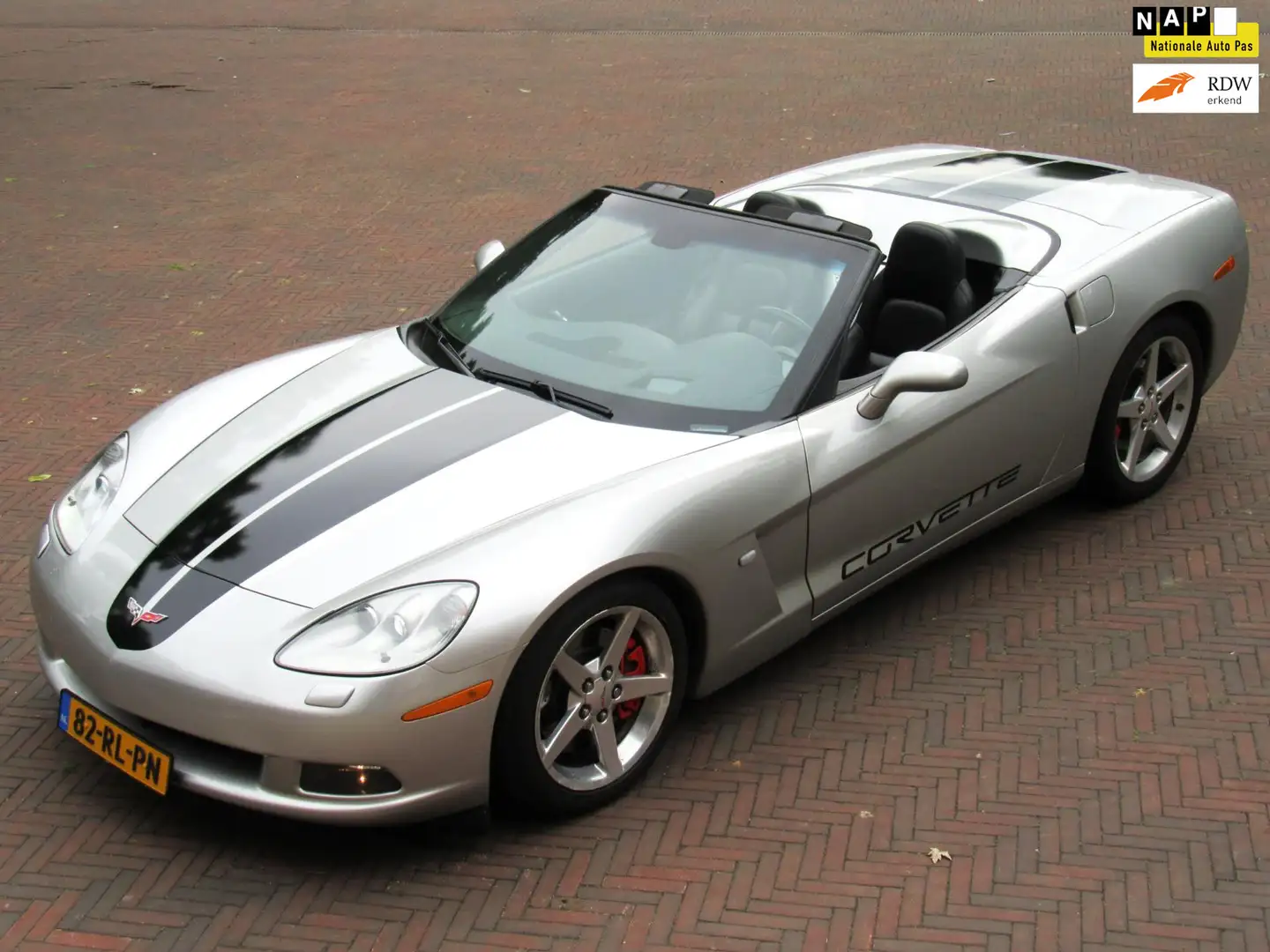 Corvette C6 Convertible 6.0 2005 UNIEKE SHOWCAR ORIG NL TOPST Сірий - 1
