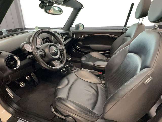 MINI Cooper S Cabrio Xenon SHZ Navi PDC Garantie