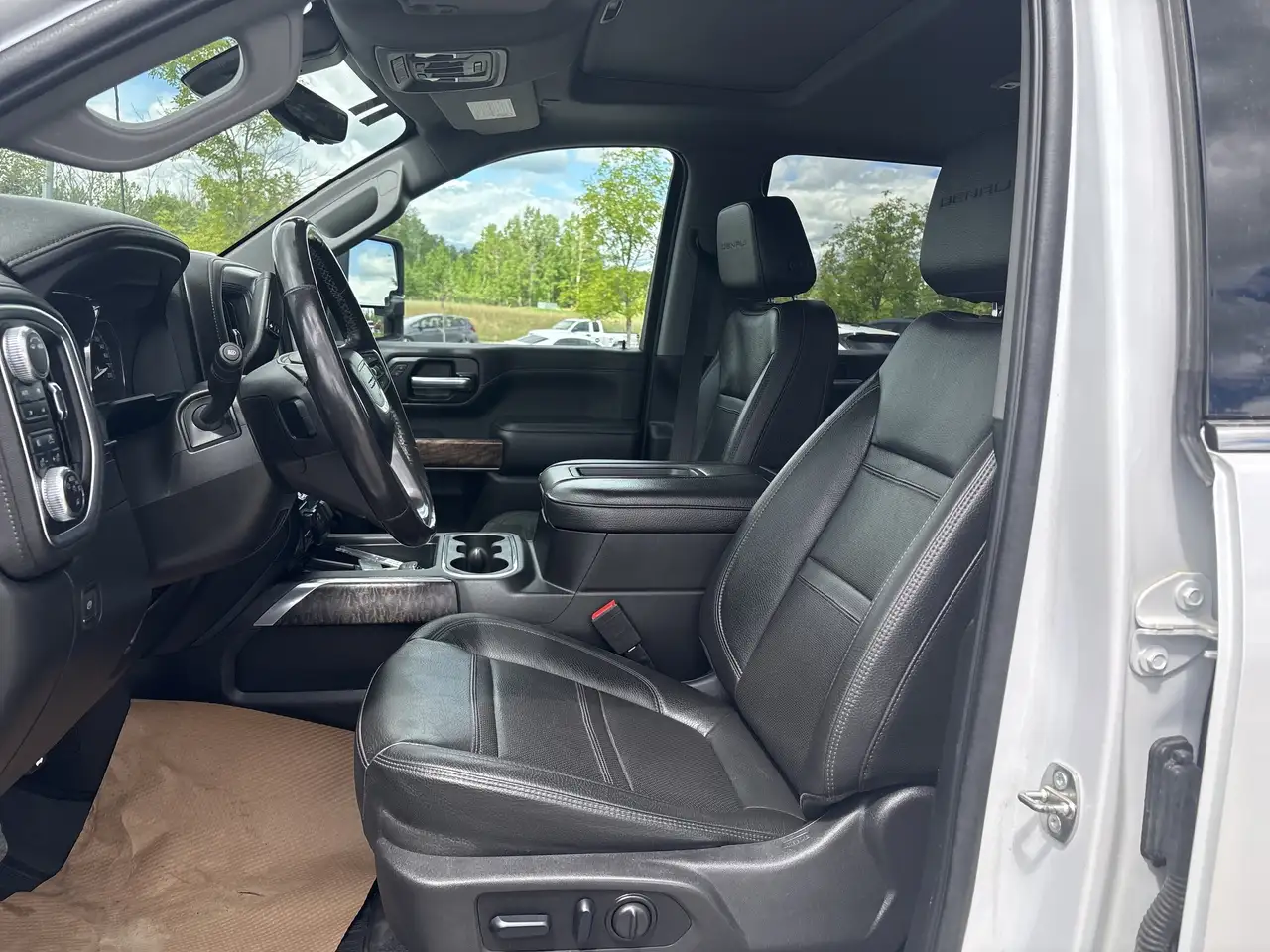 GMC Sierra 3500HD fotografie GMC Sierra 3500HD