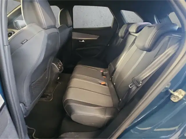 Peugeot 3008 view 8