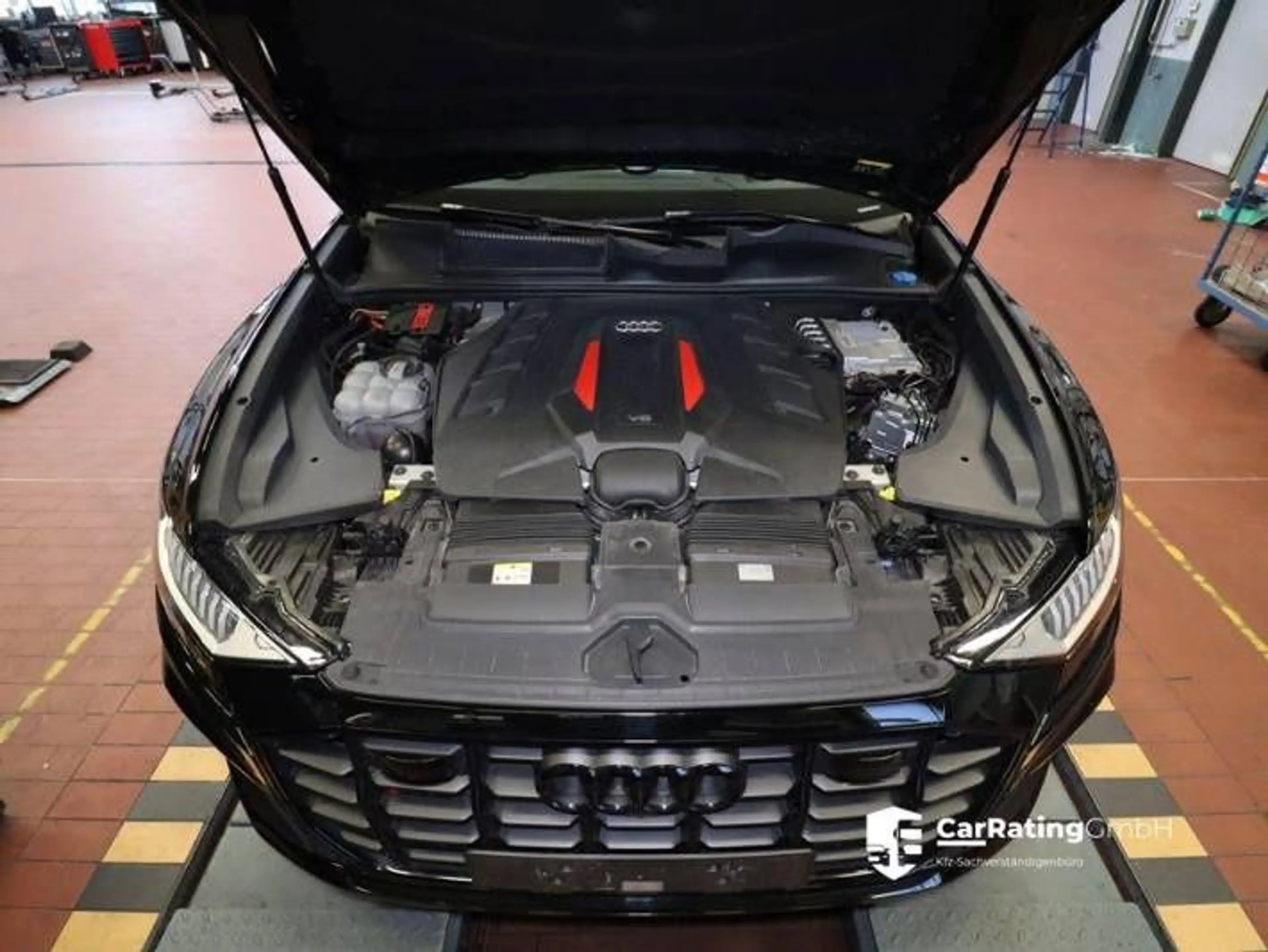Audi SQ8 TFSI Pano+Matrix+HUD+Navi+ACC+RearView — photo 8