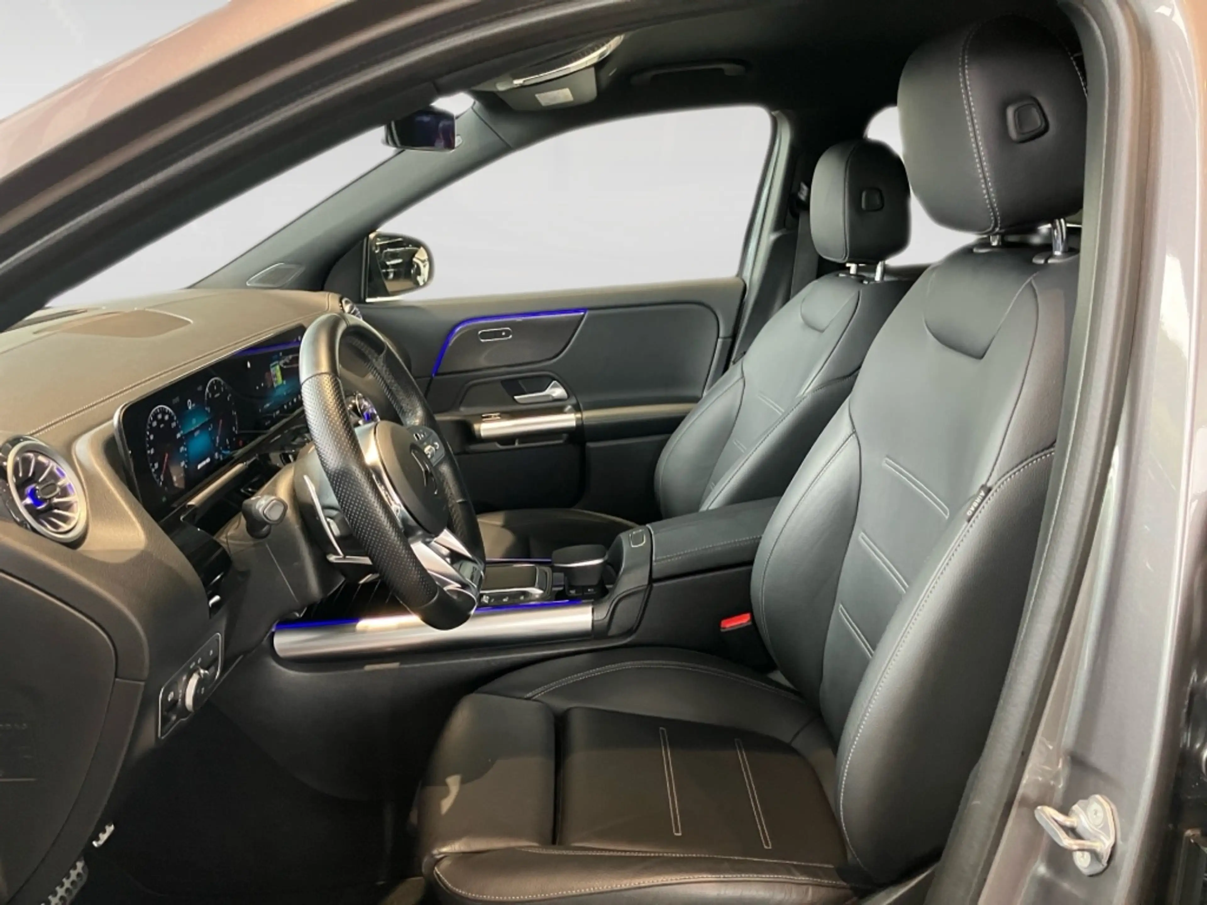 Mercedes-Benz GLA 45 AMG S 4M+ Night+Drivers-P.+KEYLESS+MBeam — photo 11