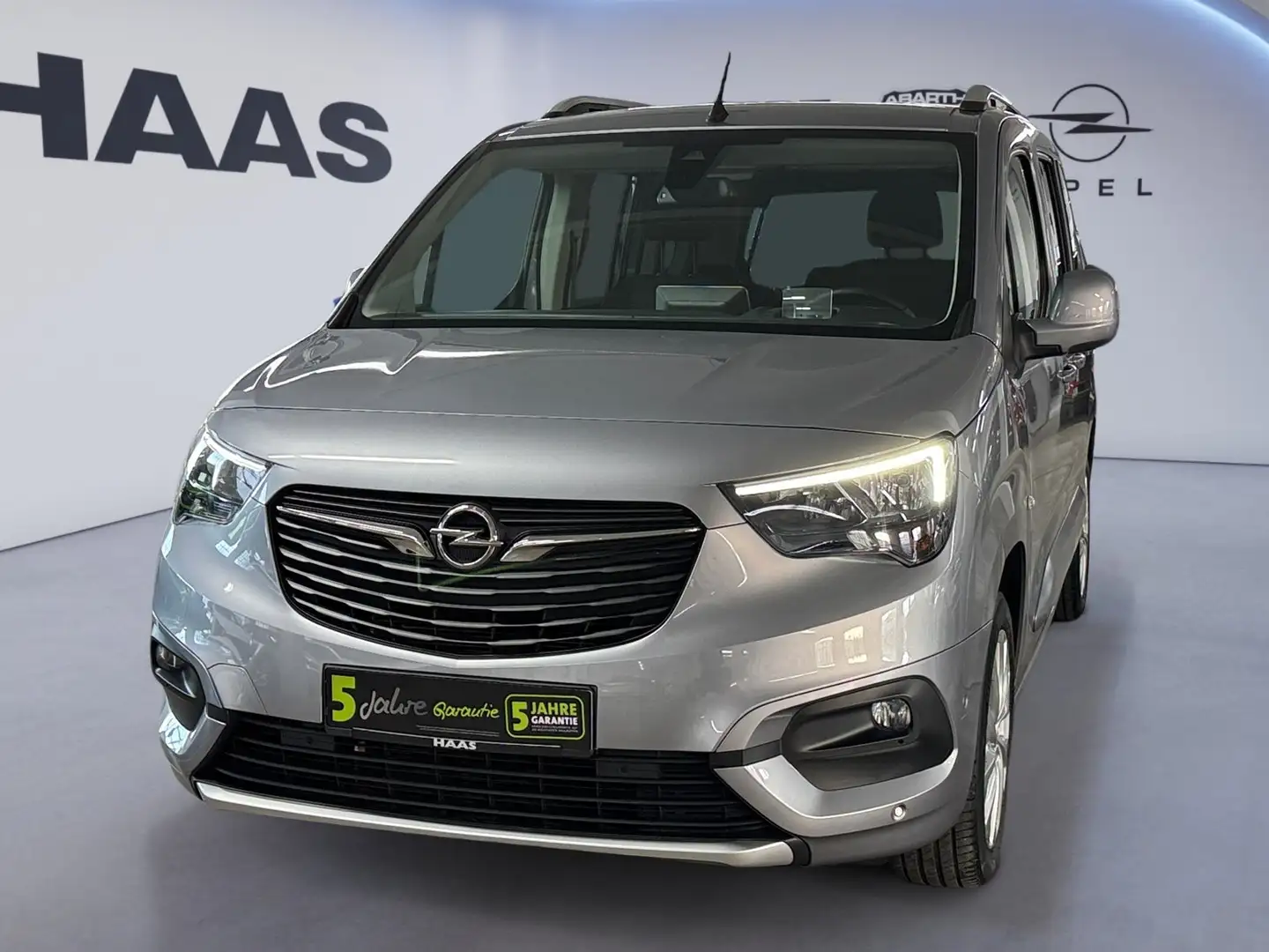 Opel Combo Life E 1.5 D Innovation Klimaautomatik Grau - 2
