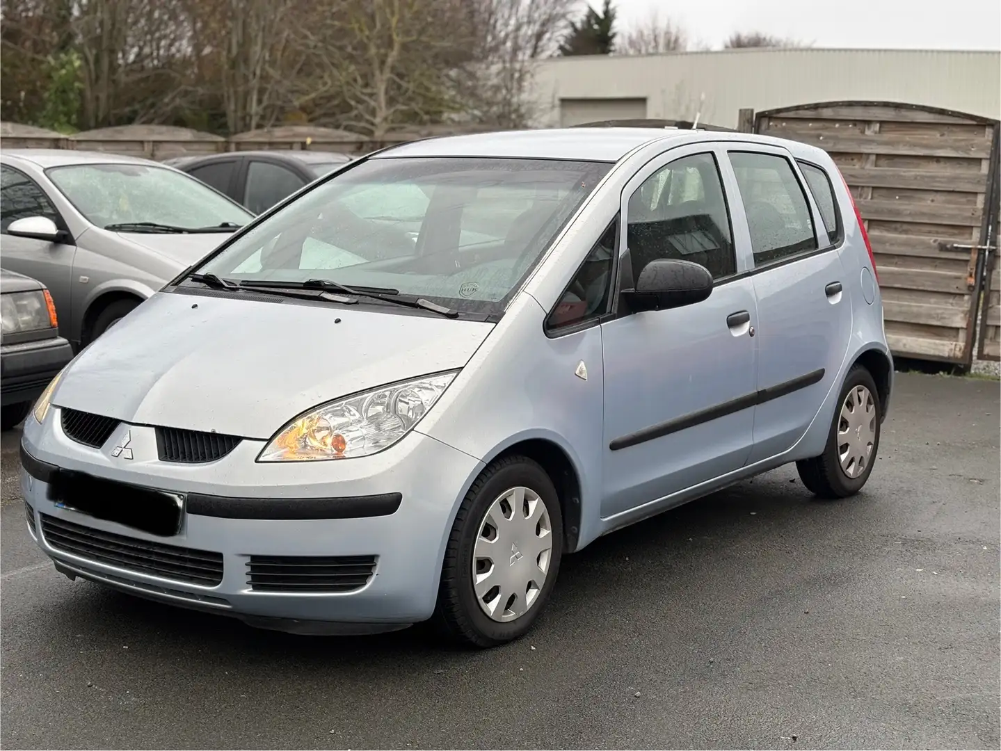 Mitsubishi Colt Boite Automatique Marchand/export - 1