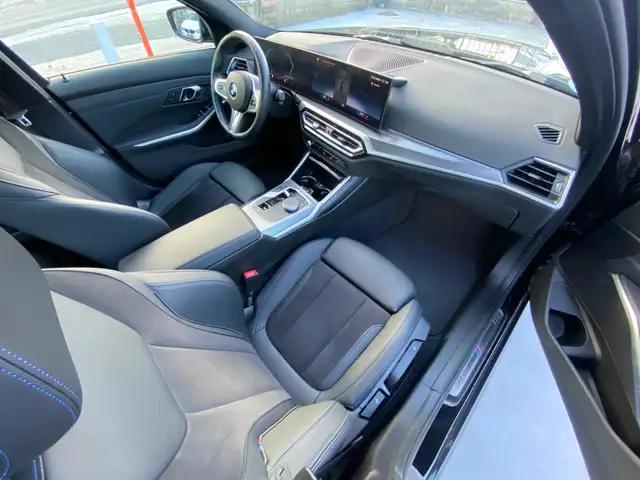 BMW 3 Series view 9