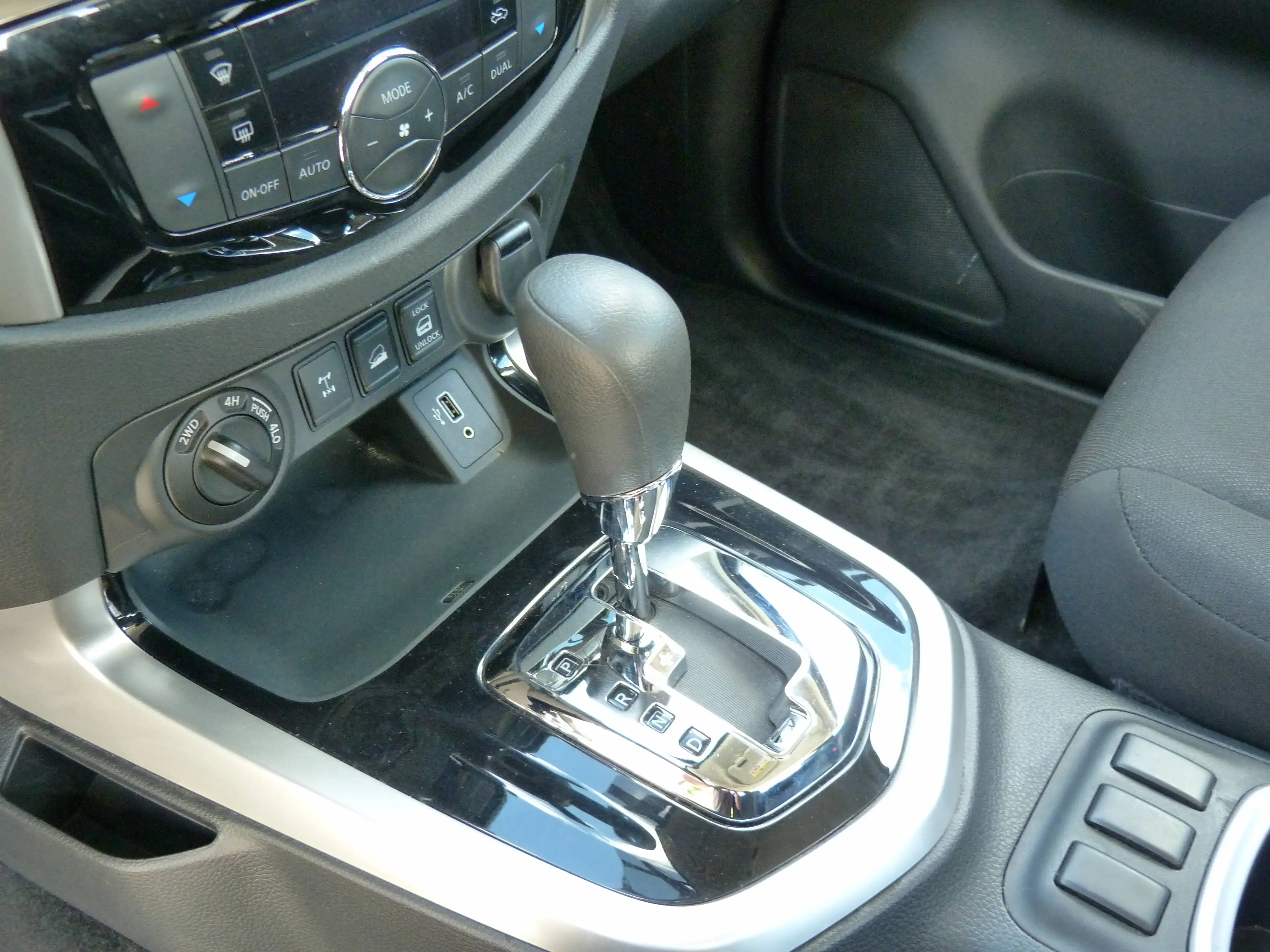 Renault Alaskan 2.3 dCi 190 Boite automatique Garantie 12 Mois — photo 14