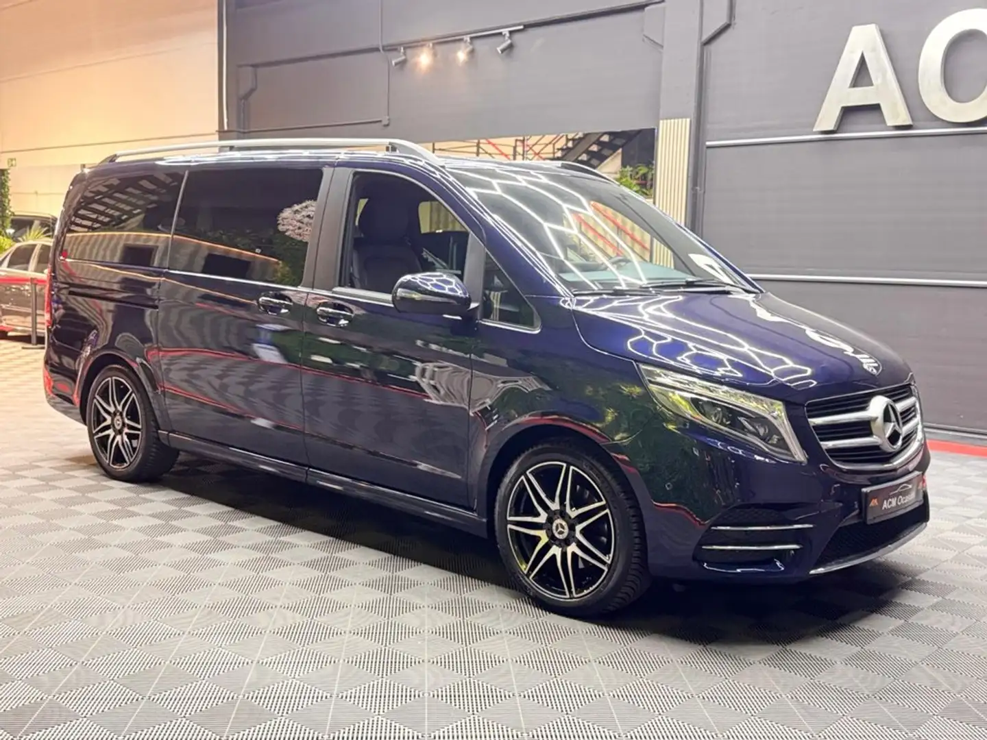 Mercedes-Benz V 220 220d Largo Exclusive 7GT Bleu - 2