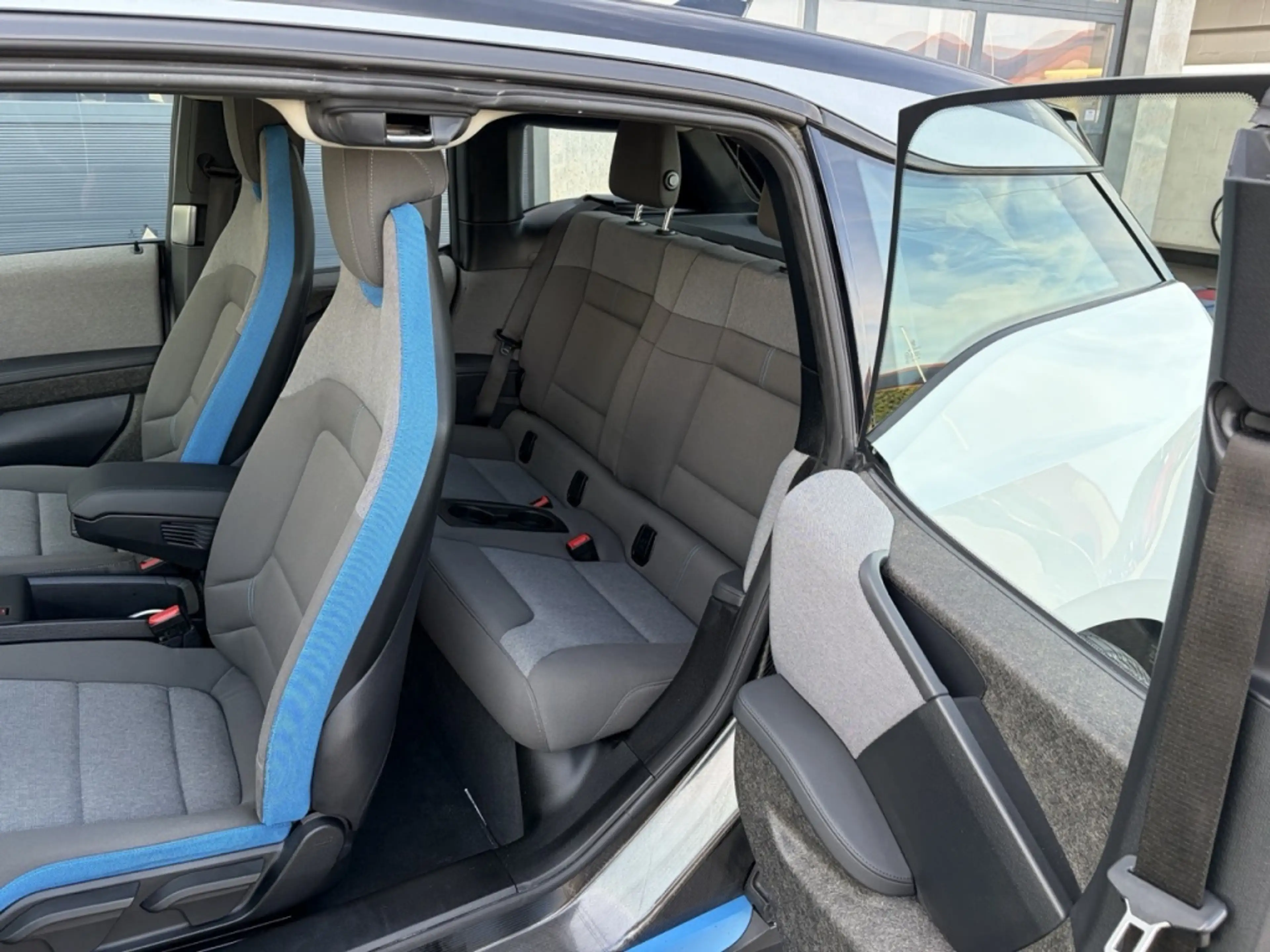 BMW i3 (I01) i3 170pk (120 Ah) Aut i3 Executive Edition — photo 7