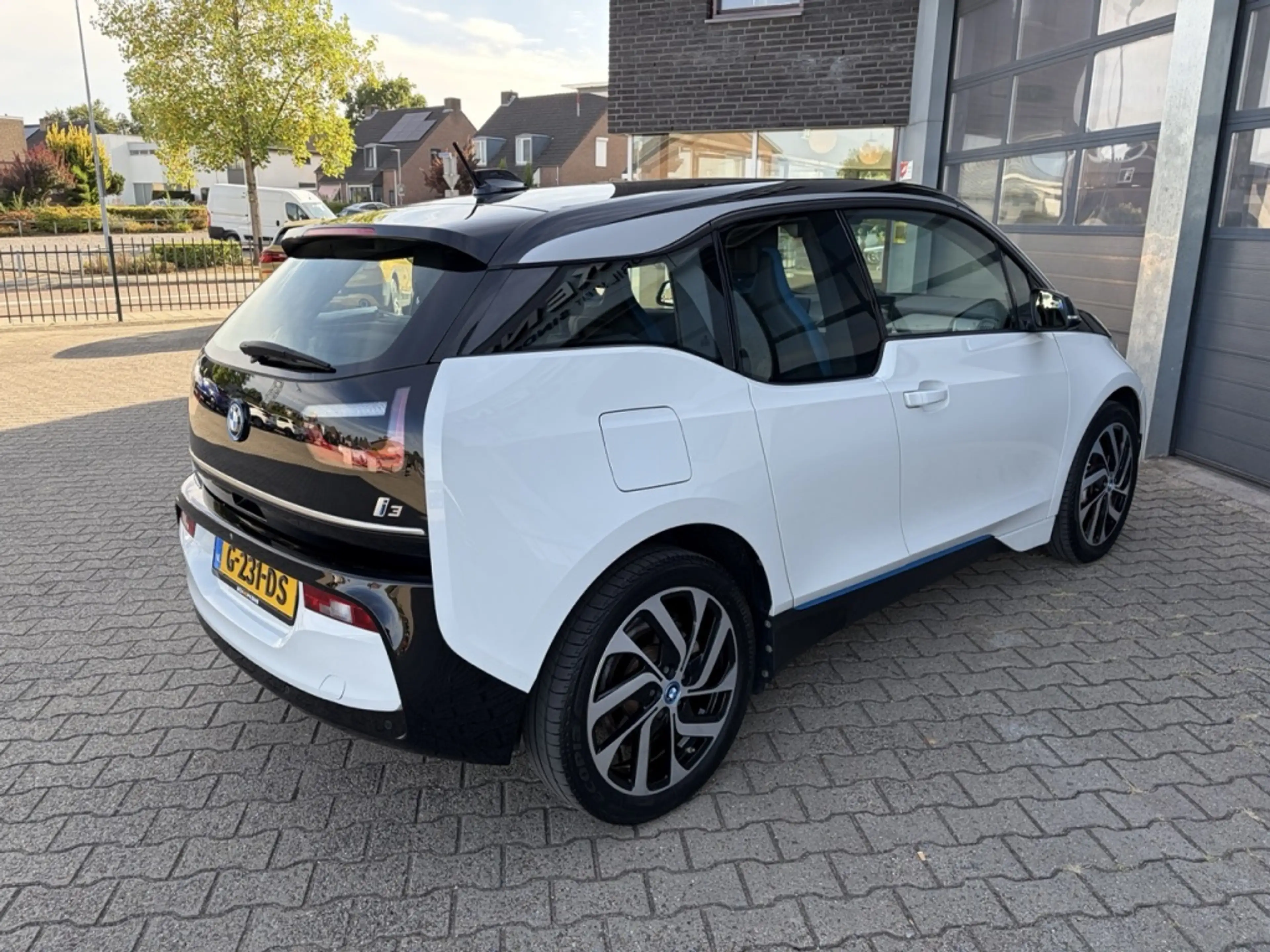 BMW i3 (I01) i3 170pk (120 Ah) Aut i3 Executive Edition — photo 14