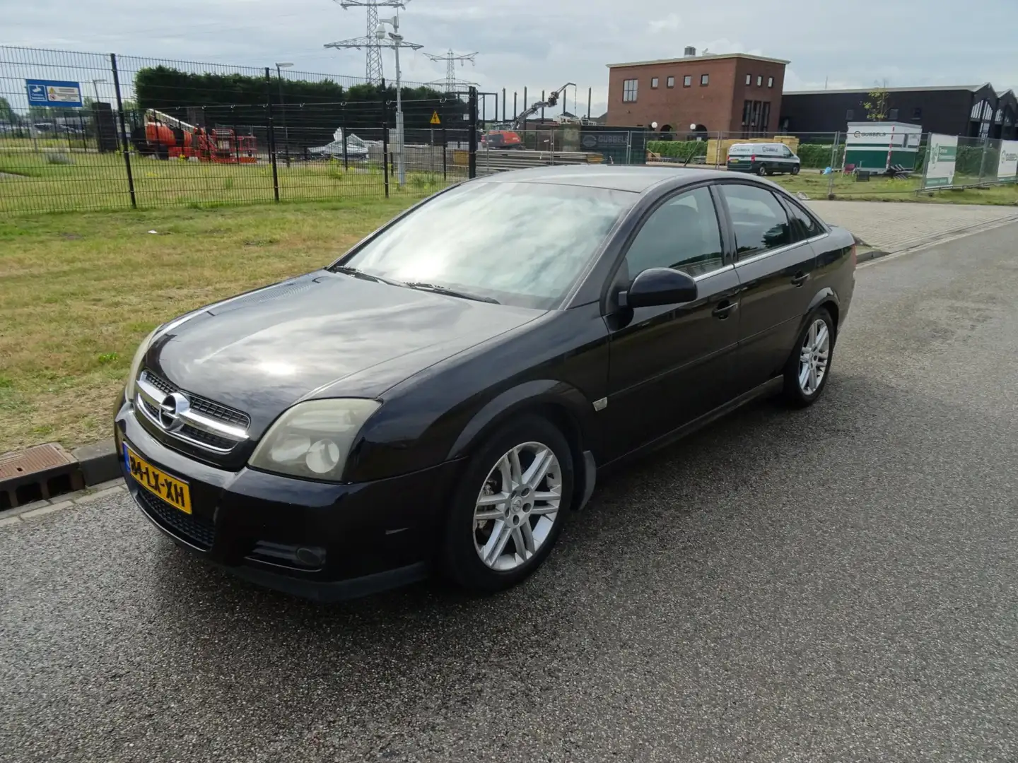 Opel Vectra GTS 2.2-16V Elegance Black - 1