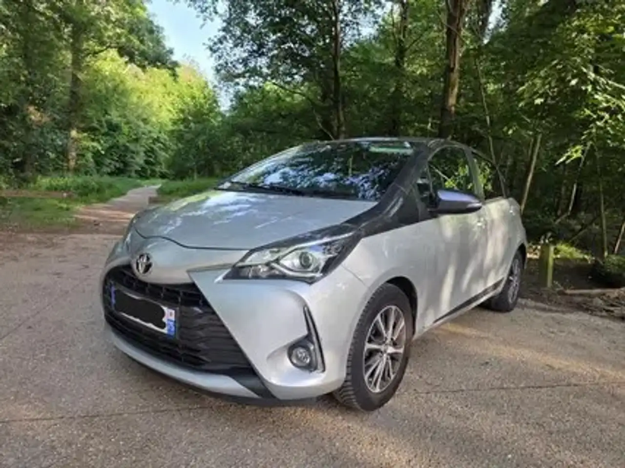 Toyota Yaris Pro 110 VVT-i France