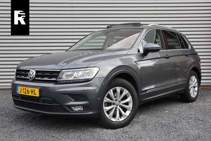 Volkswagen Tiguan 1.5 TSI Pano / Trekhaak / Massage Stoel / LED / St