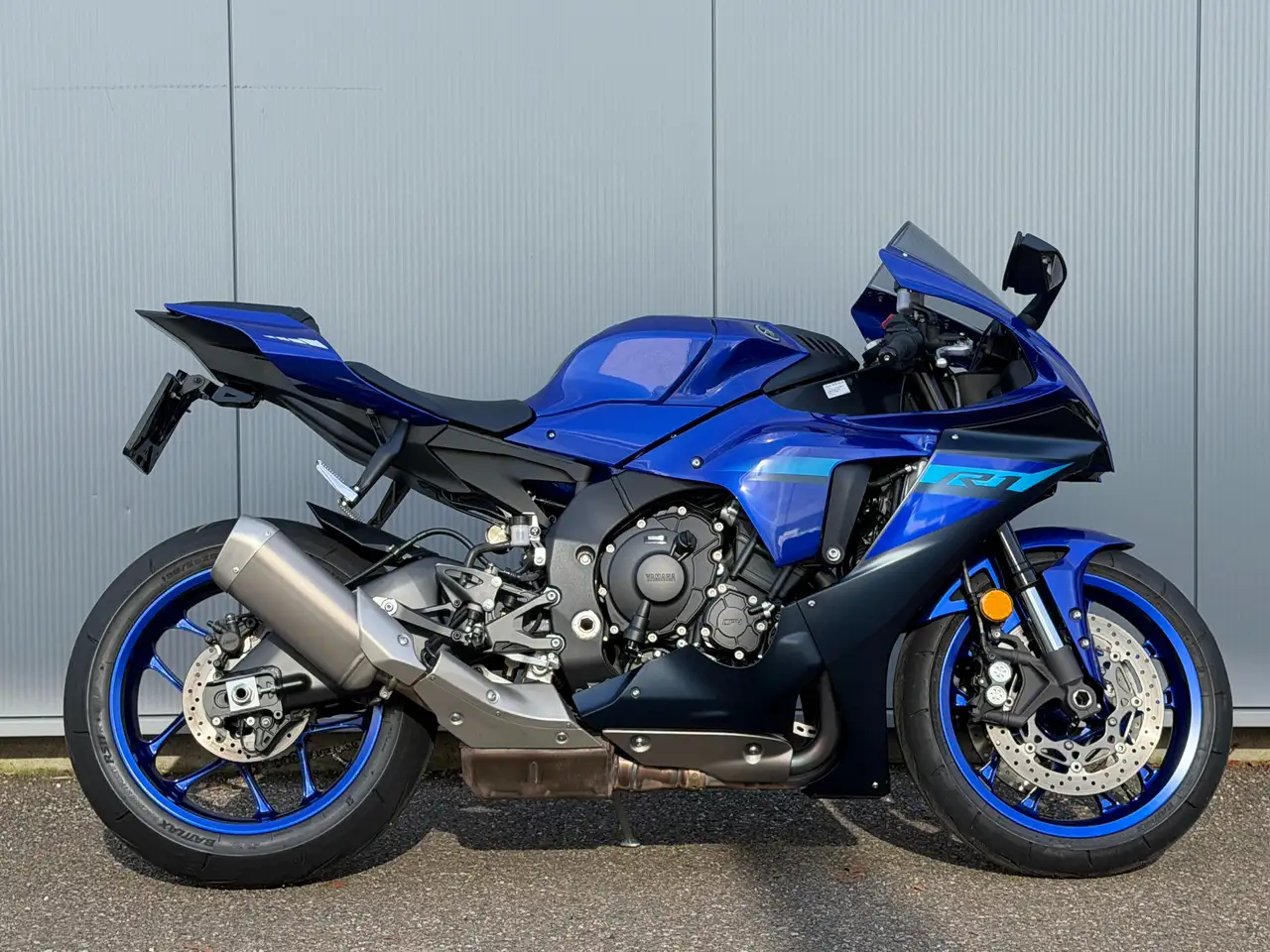 Yamaha YZF-R1