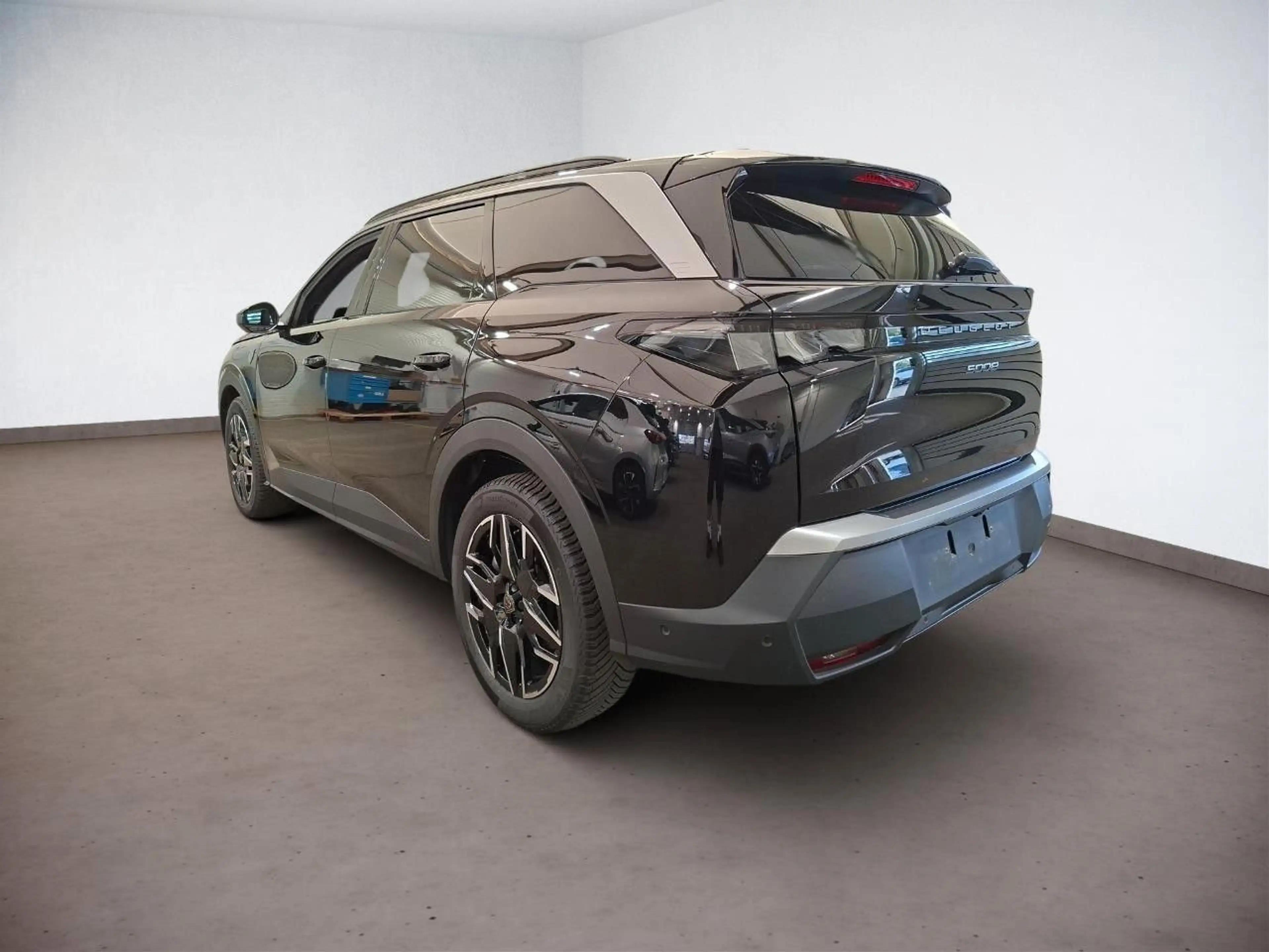 Peugeot 5008 GT Hybrid 145PS 6G-DSG*DRIVE-ASSIST-PAKET * — photo 9