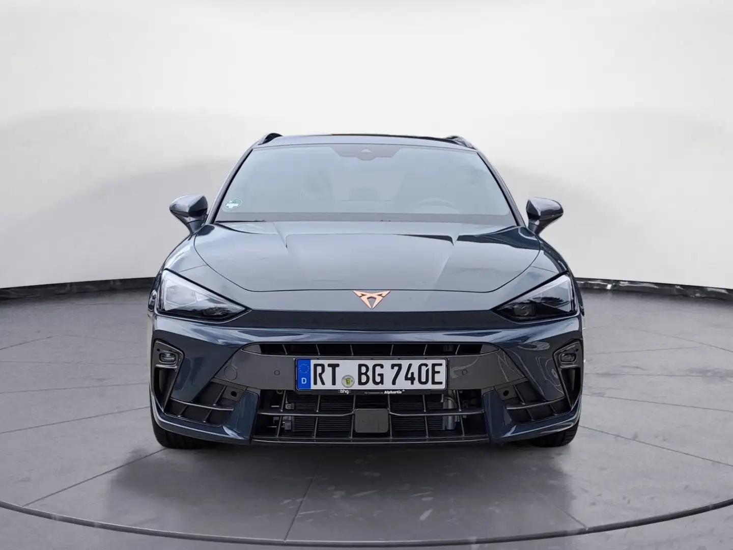 CUPRA Leon Sportstourer 1.5 e-HYBRID  6-Gang-DSG Blau - 2