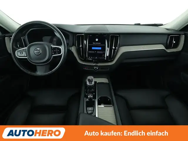 Volvo XC60 view 12