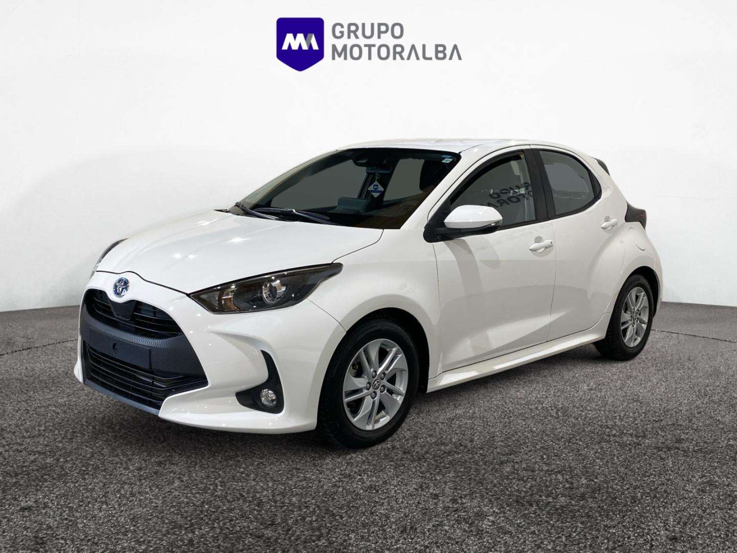 Toyota Yaris 1.5 120H Business Plus - foto 1
