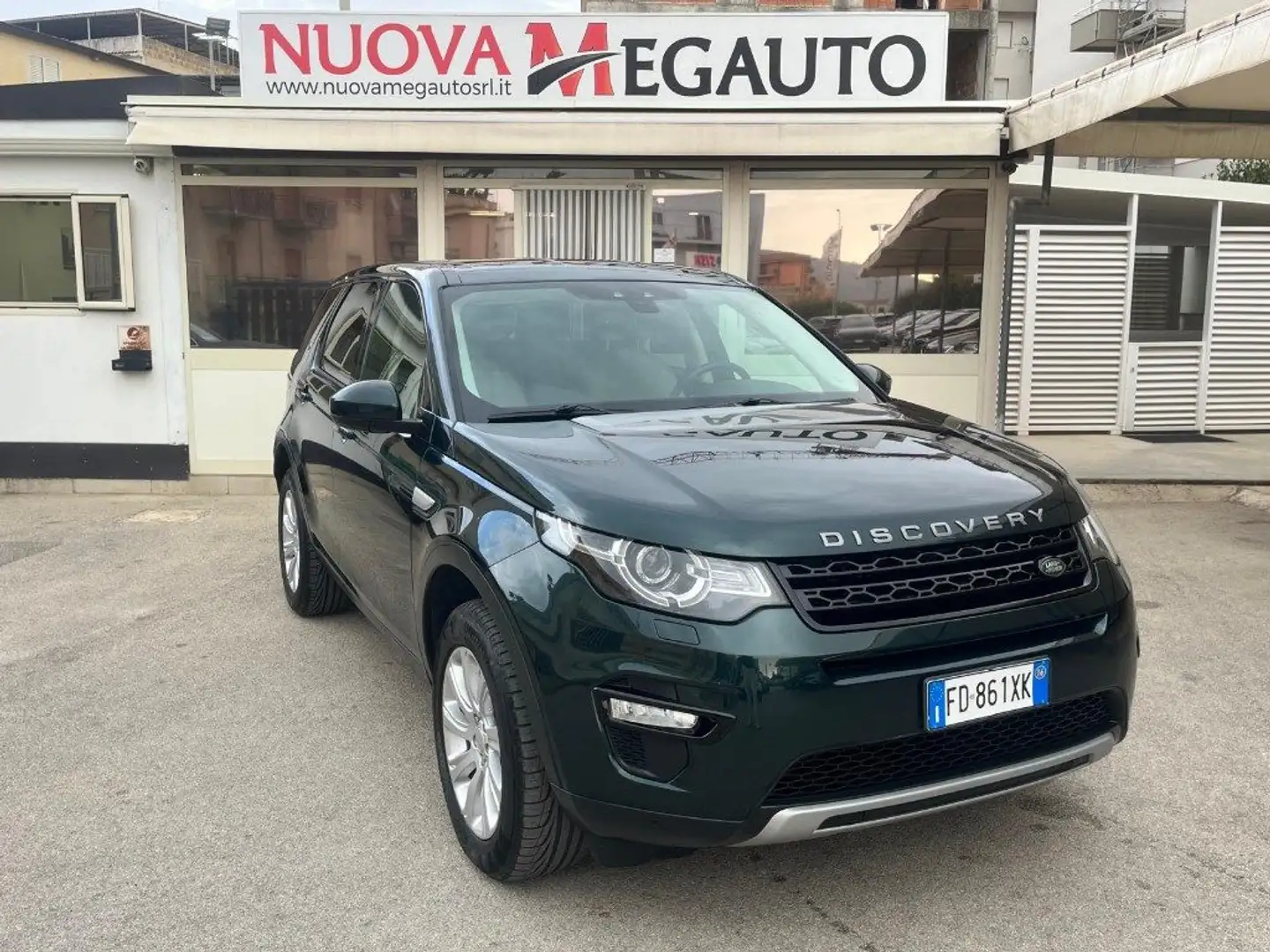 Land Rover Discovery Sport 2.0 TD4 180 CV HSE Vert - 1