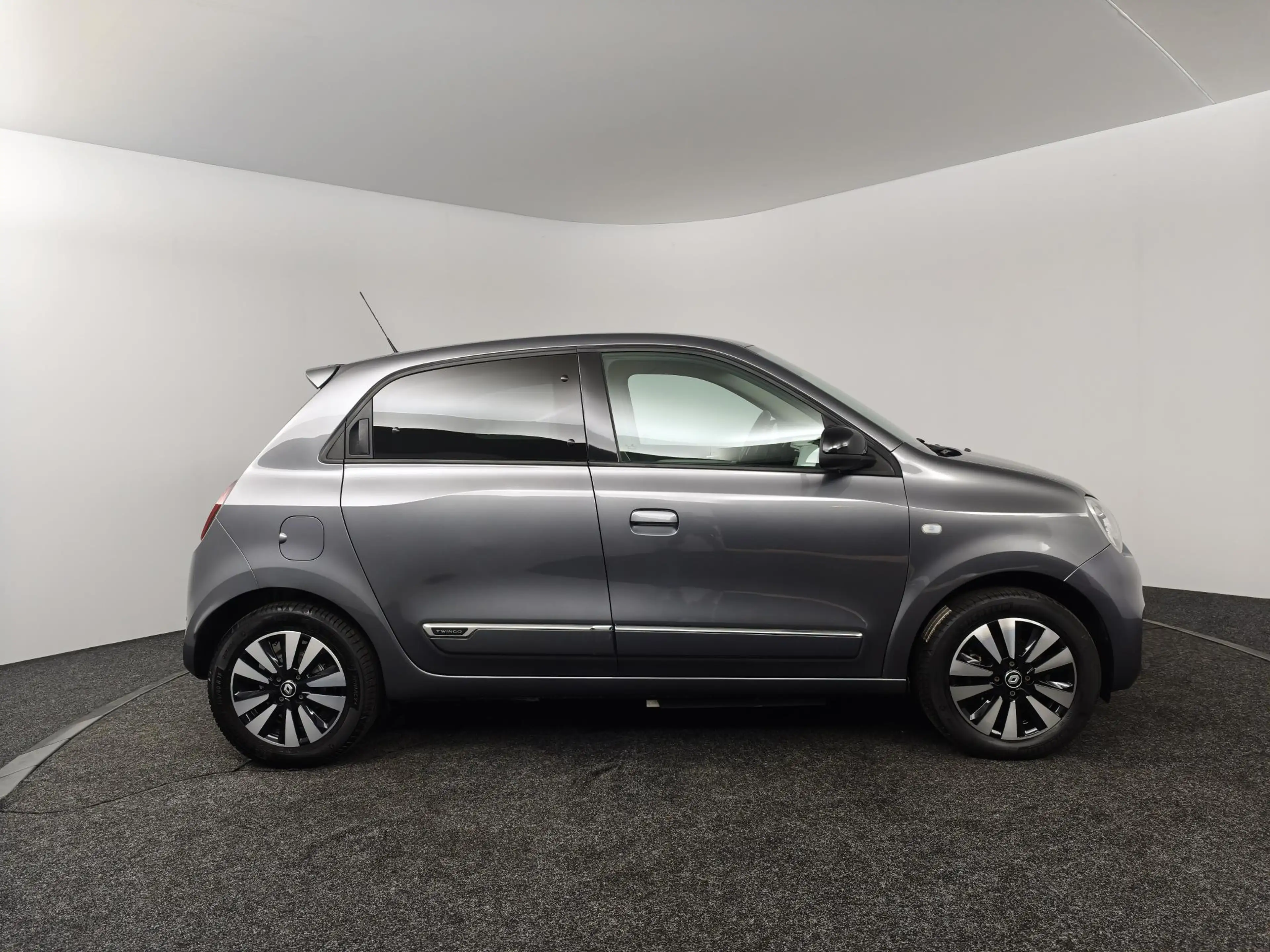 Renault Twingo Z.E. R80 E-Tech Techno 22 kWh | NAP | Achteruitrij — photo 16