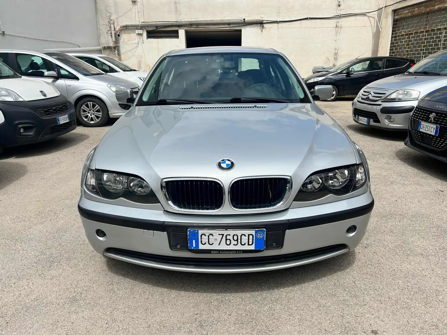 BMW 318 i (2.0) cat 4 porte Grigio - 2
