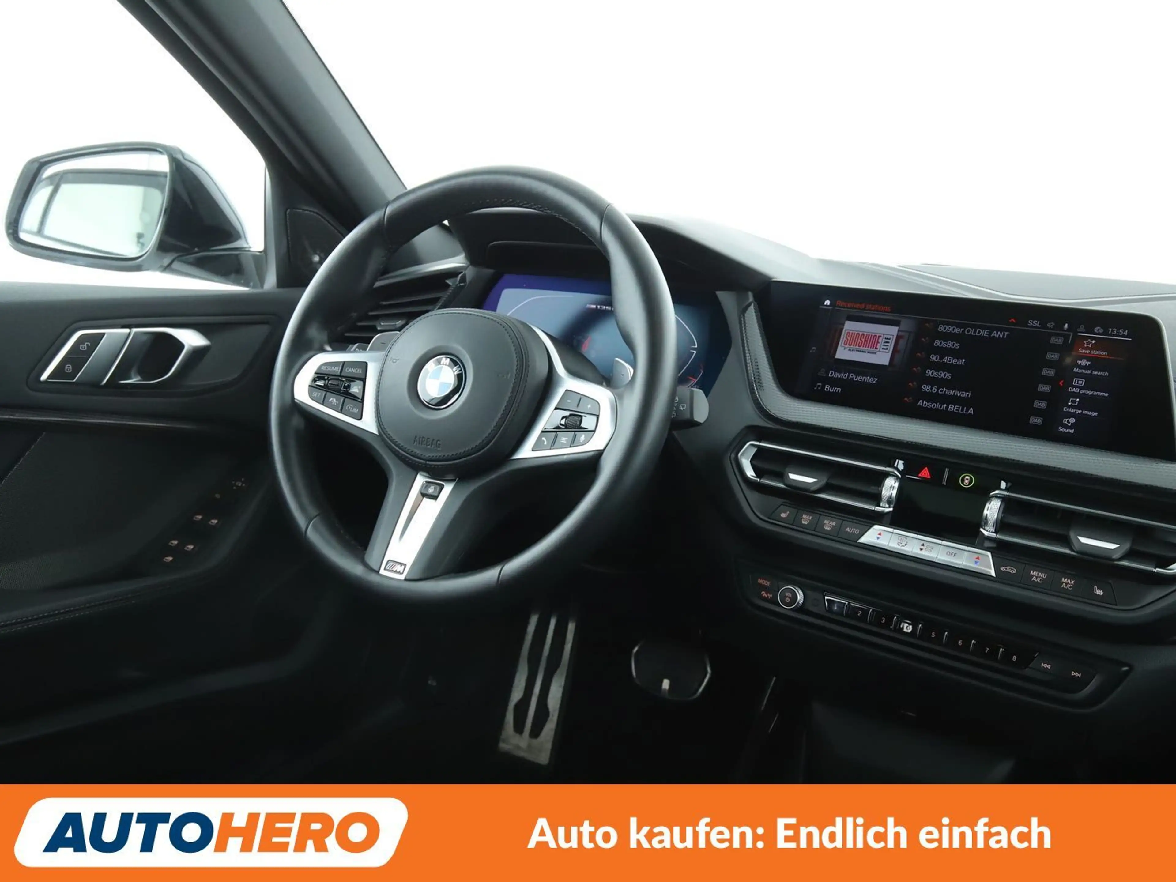 BMW 135 M135i xDrive Aut.*NAV*HUD*ACC*CAM*PDC*SHZ*ALU* — photo 13
