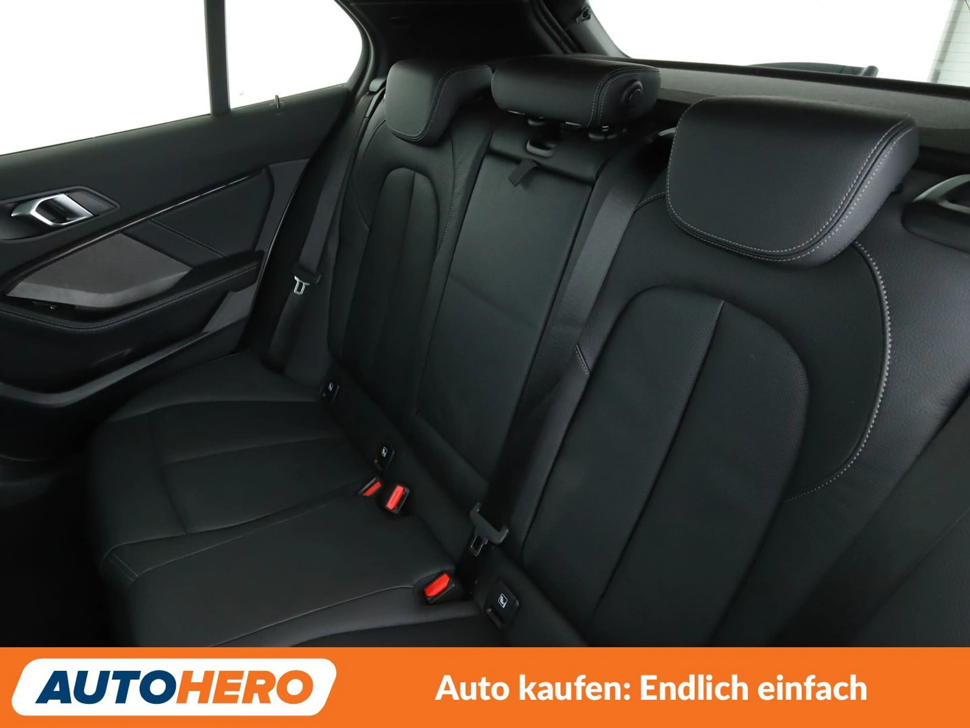 BMW 135 M135i xDrive Aut.*NAV*HUD*ACC*CAM*PDC*SHZ*ALU* — photo 15