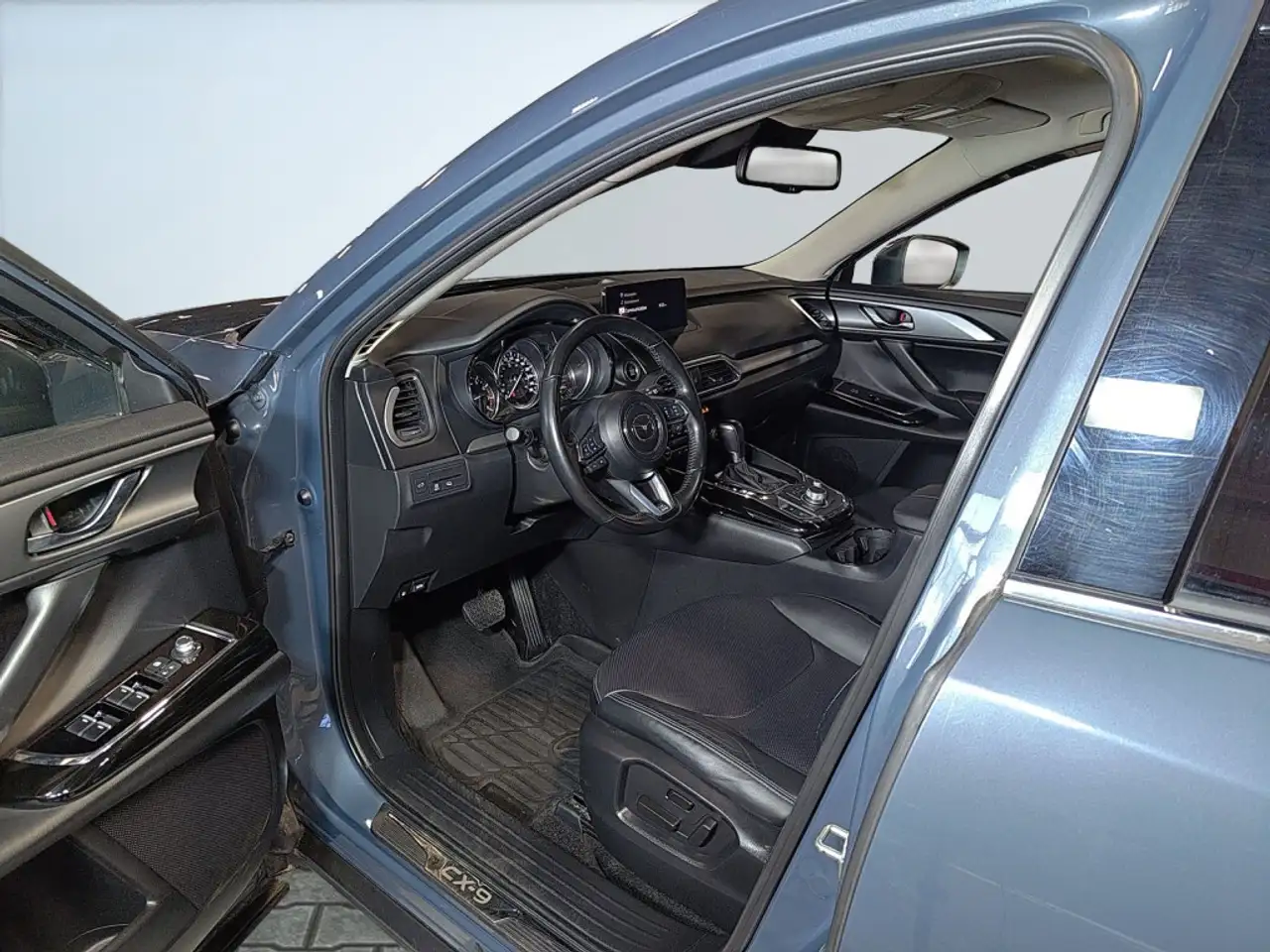 Mazda CX-9 снимка Mazda CX-9