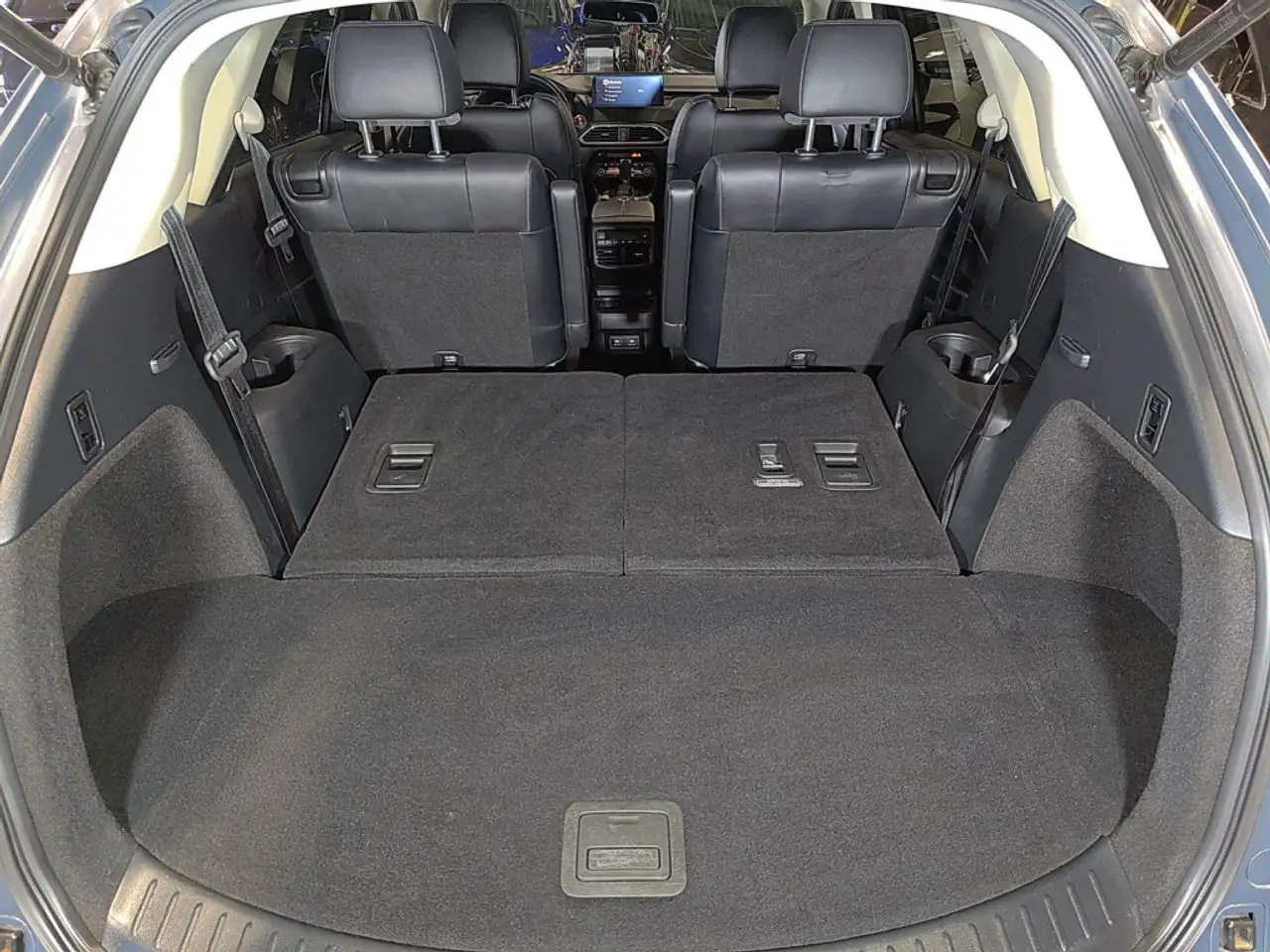 Mazda CX-9 снимка Mazda CX-9