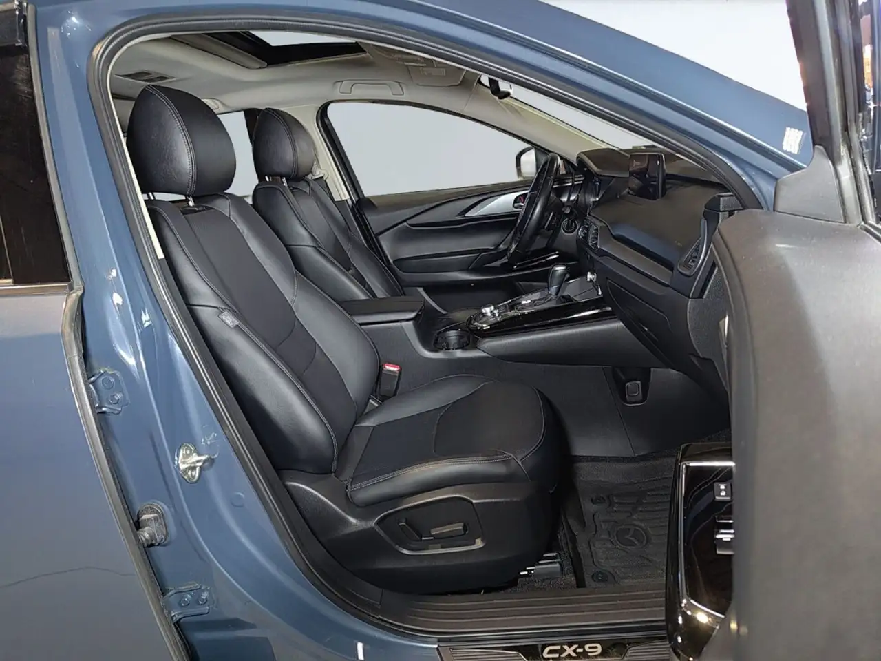 Mazda CX-9 снимка Mazda CX-9