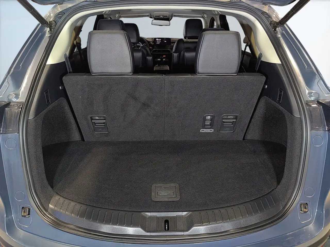 Mazda CX-9 снимка Mazda CX-9