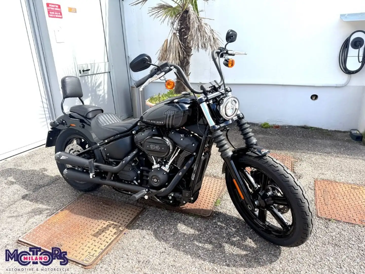 Harley-Davidson FXDB Street Bob 114 FXBBS*805 Km*PARI AL NUOVO* Nero - 1