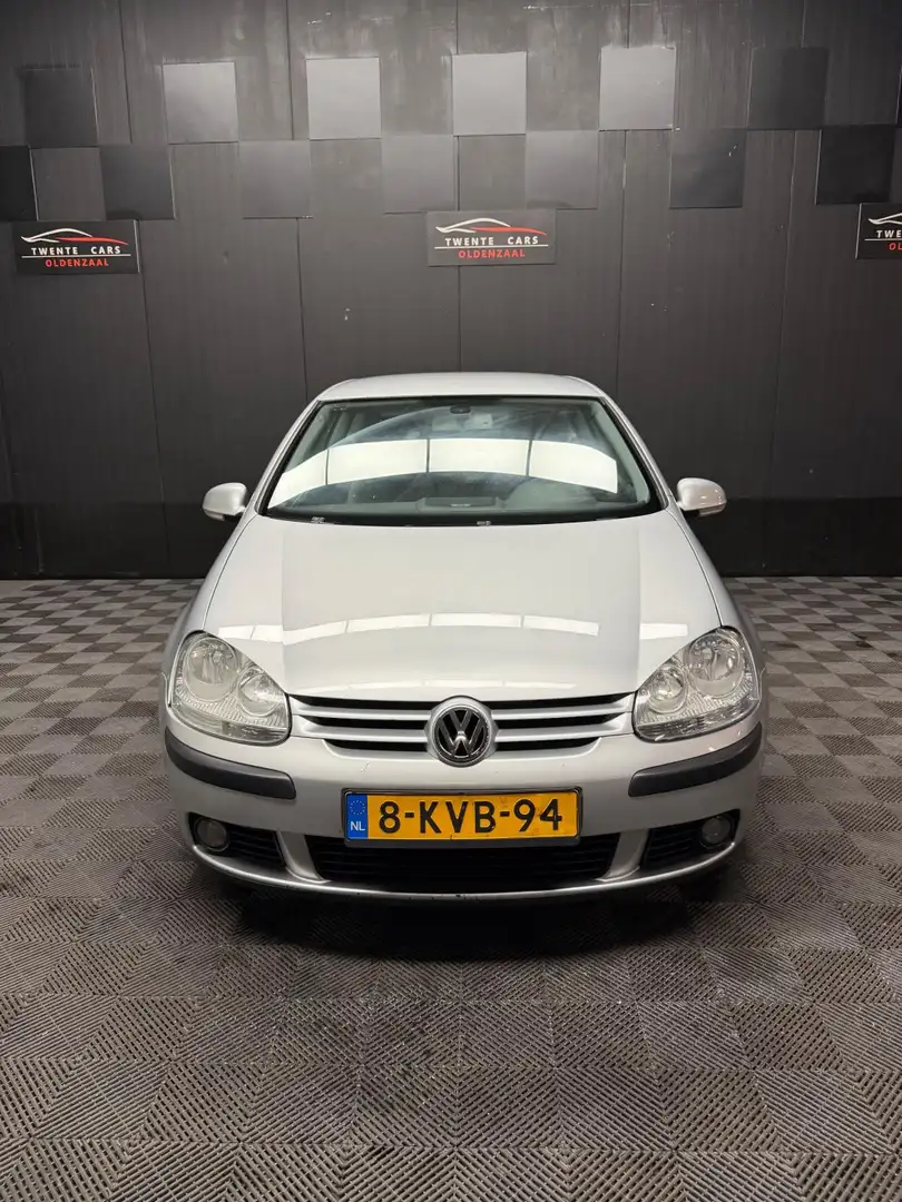 Volkswagen Golf 1.4 Trendline | Clima | PDC | Nieuwe APK | Grau - 2