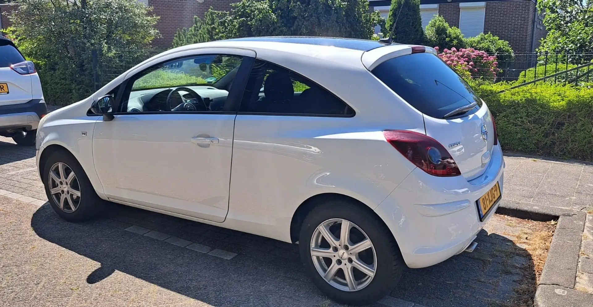 Opel Corsa 1.2 EcoF. CL.Edition LPG Wit - 2