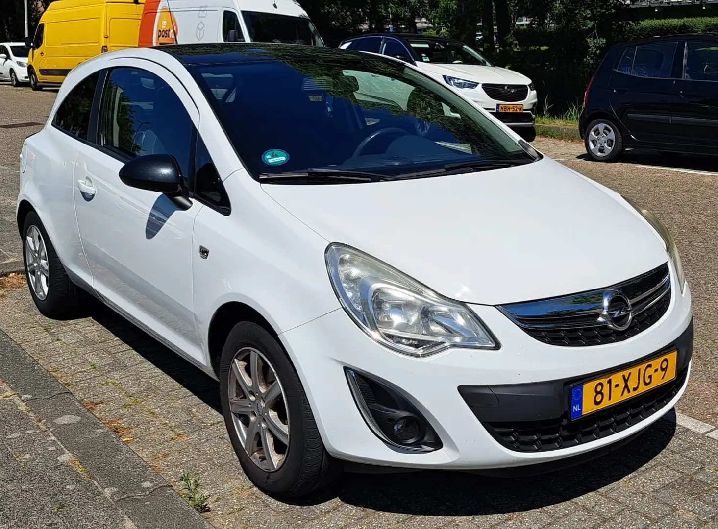 Opel Corsa 1.2 EcoF. CL.Edition LPG Wit - 1