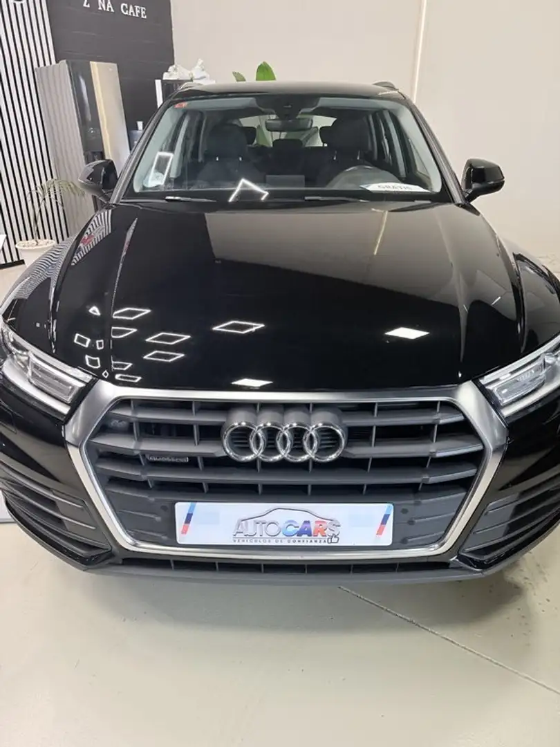 Audi Q5 35 TDI quattro-ultra S tronic 120kW Negro - 1