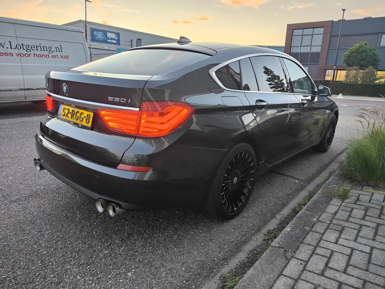 BMW 550