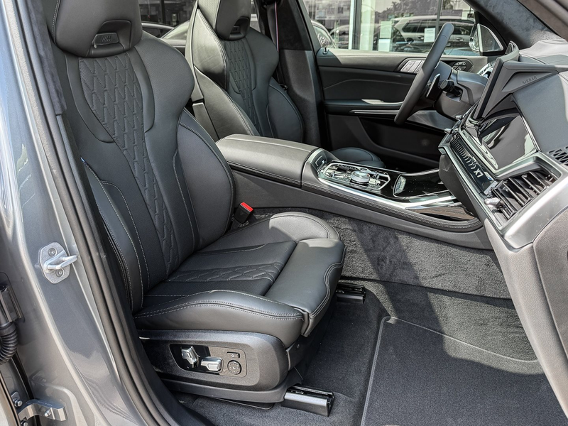 BMW X7 xDrive40i M Sportpaket Pro * 6-Sitzigkeit * Alcant — photo 15