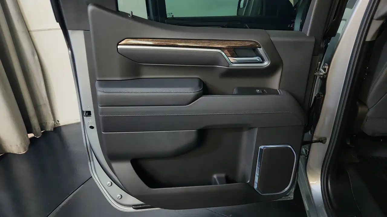 GMC Sierra 1500 снимка GMC Sierra 1500