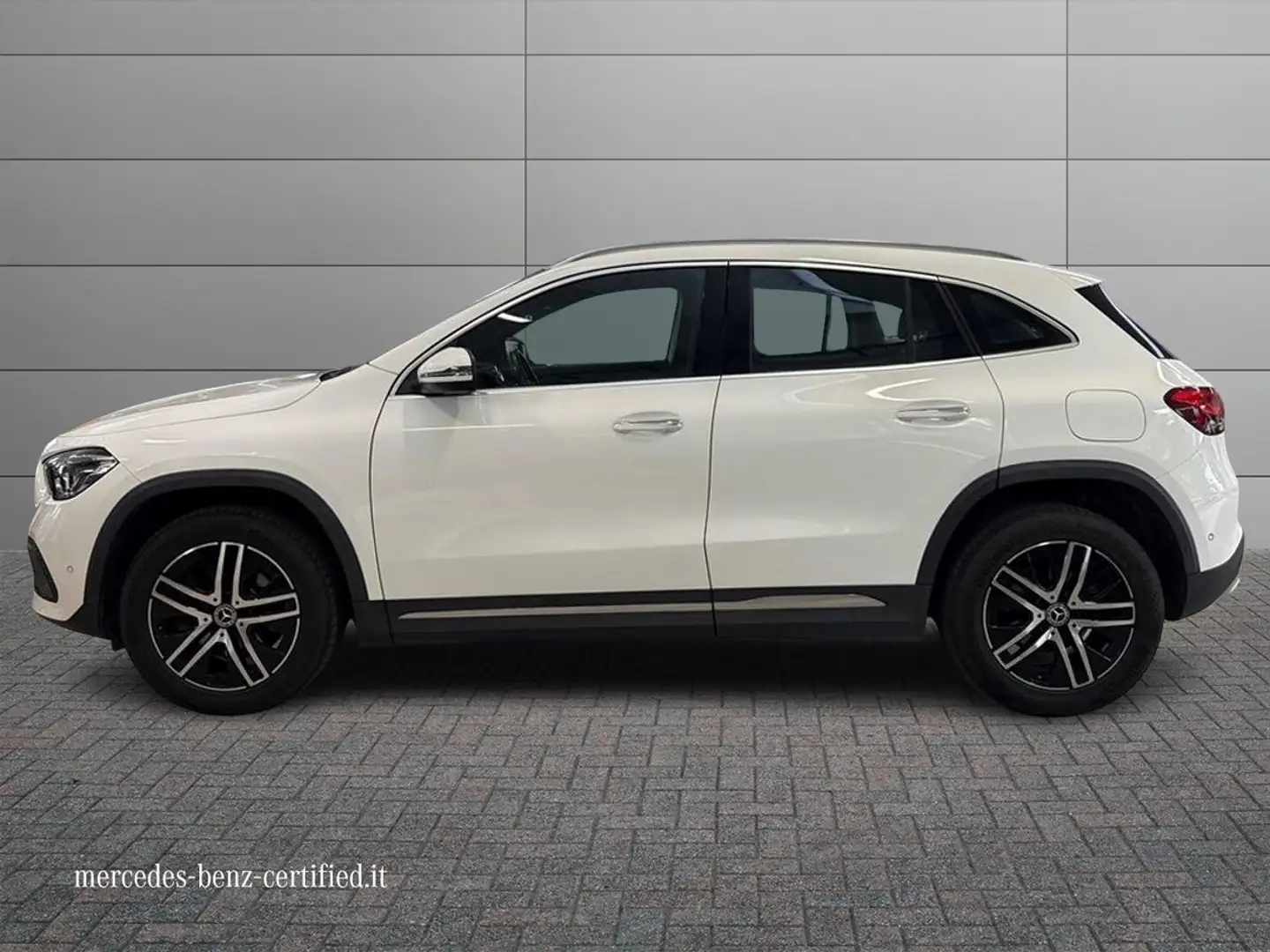 Mercedes-Benz GLA 200 GLA          (H247) - GLA 200 d Automatic 4Matic S Bianco - 2