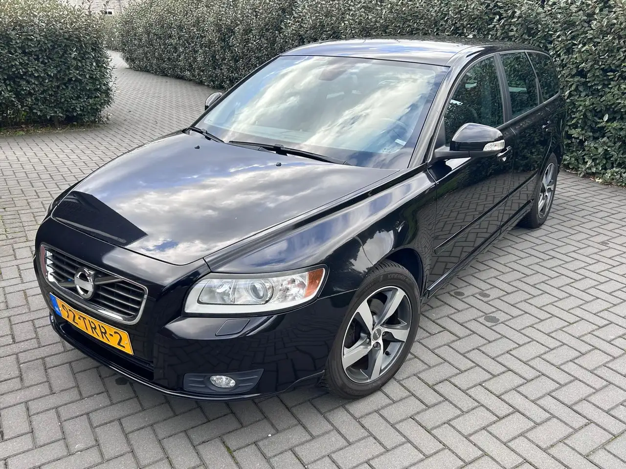 Volvo V50