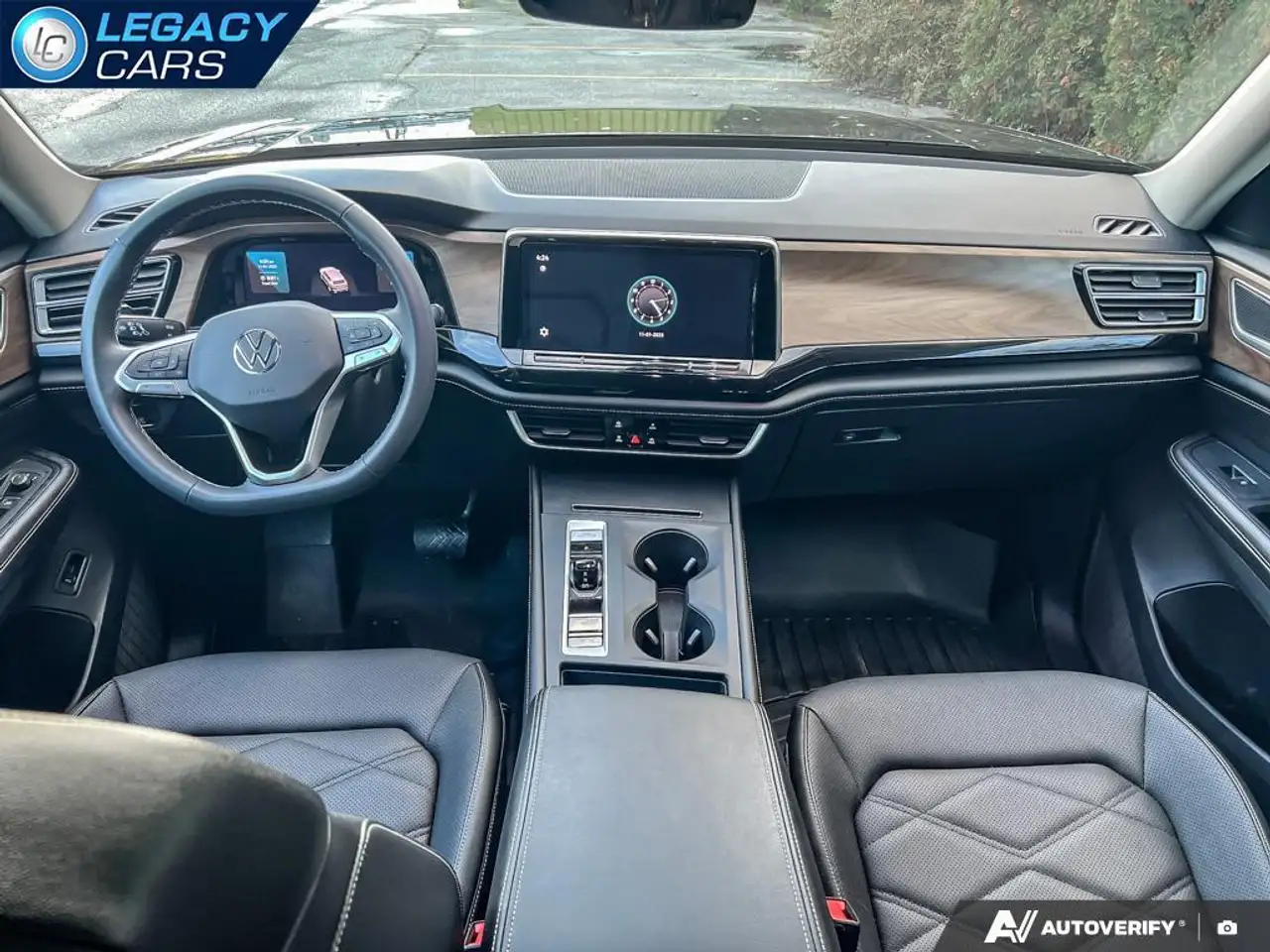 Volkswagen Atlas снимка Volkswagen Atlas