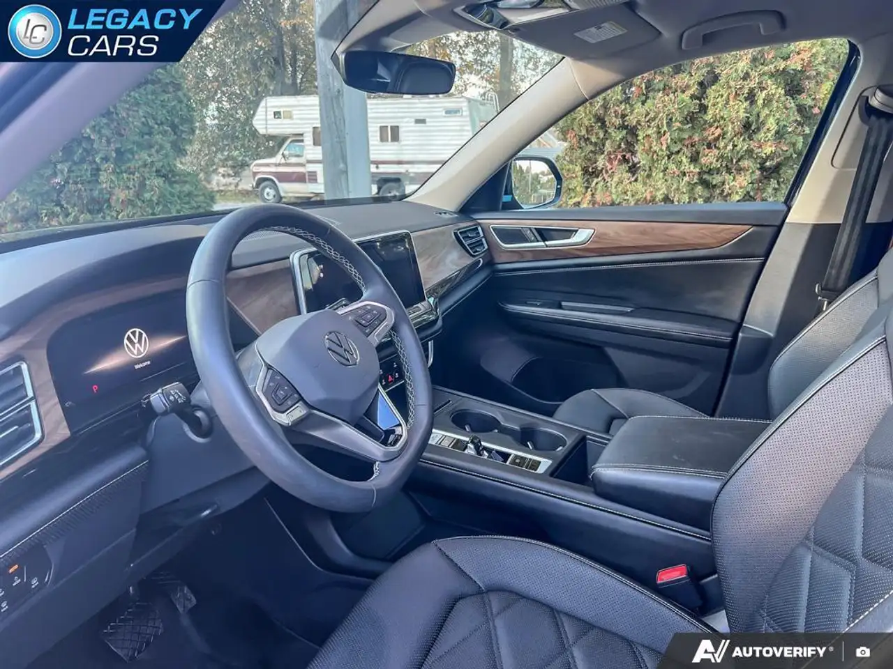 Volkswagen Atlas снимка Volkswagen Atlas