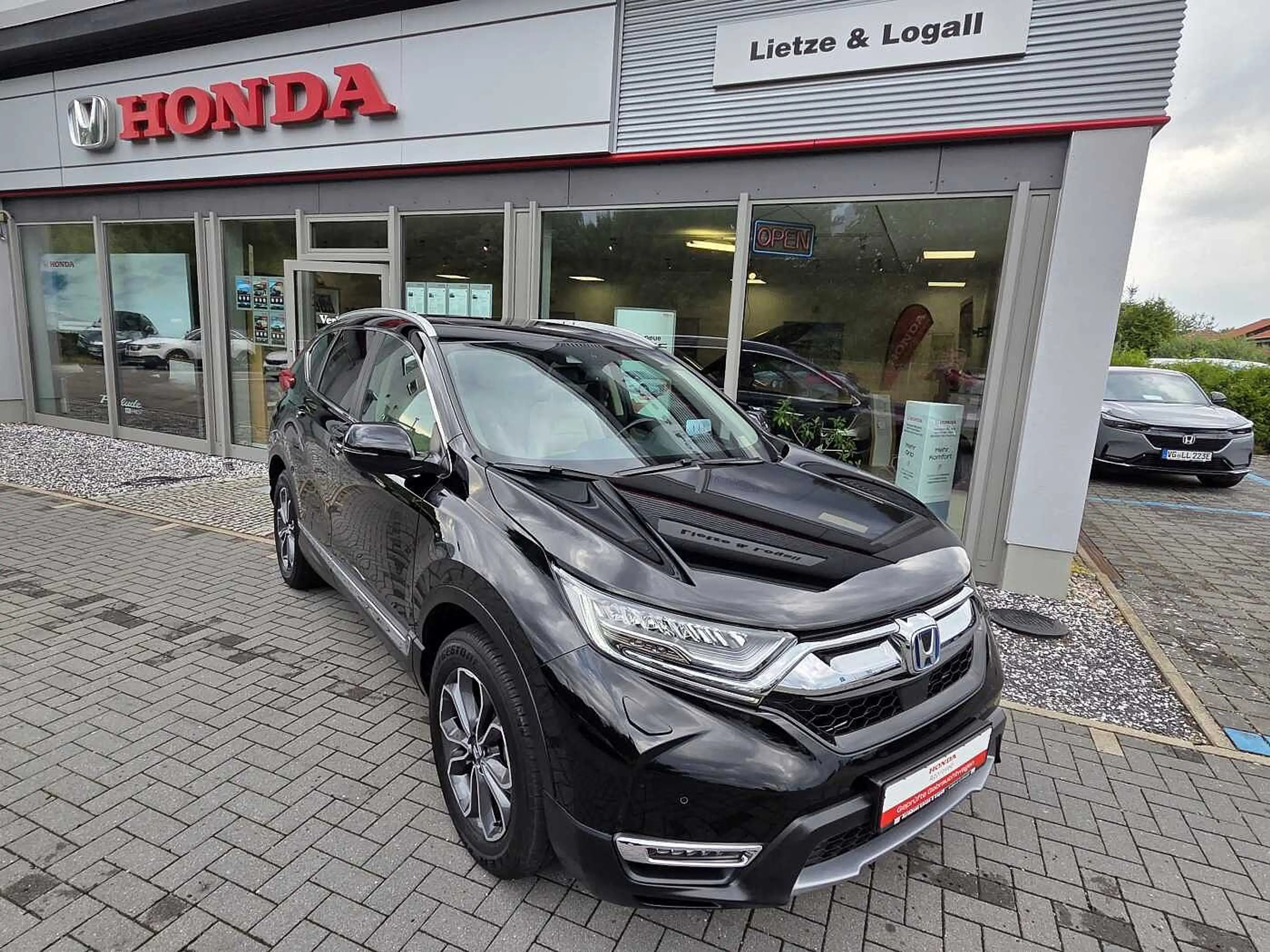 Honda CR-V Hybrid e:HEV 2.0 i-MMD 4WD Executive — photo 5