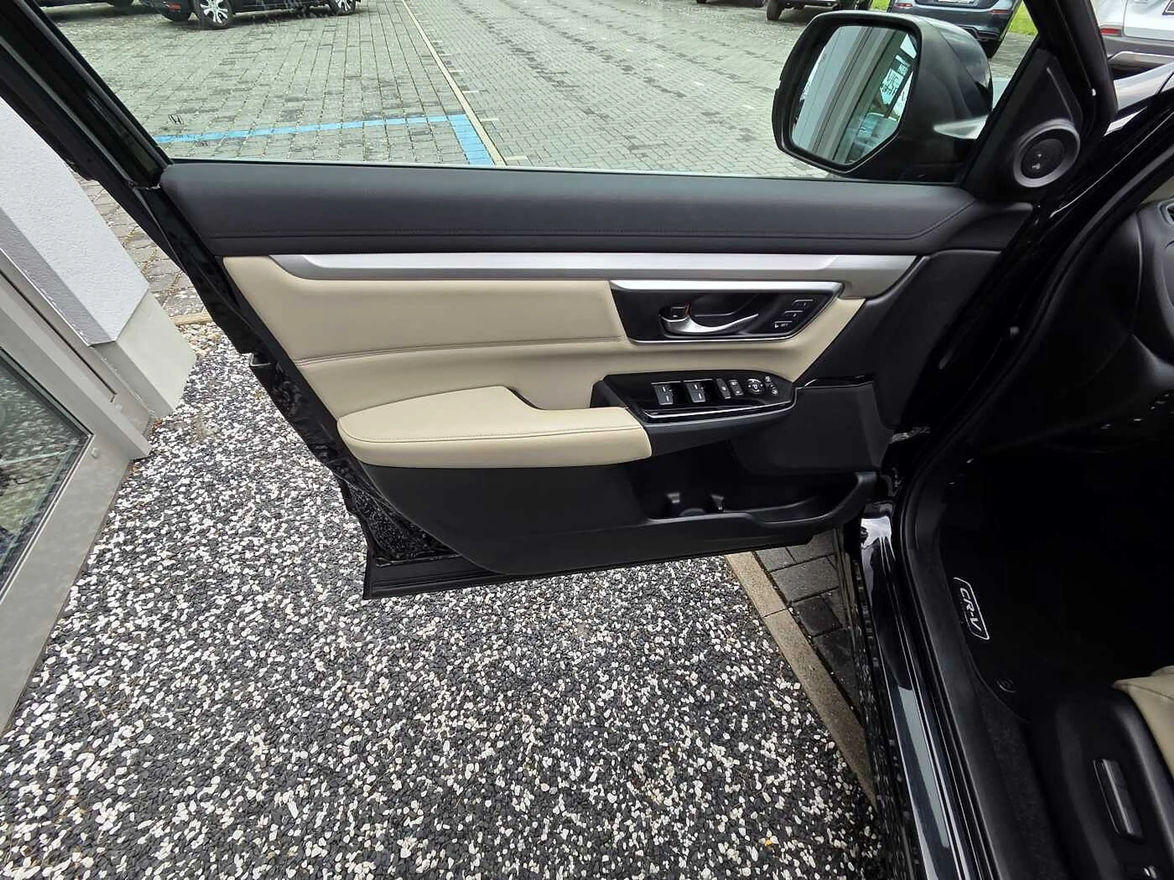Honda CR-V Hybrid e:HEV 2.0 i-MMD 4WD Executive — photo 20
