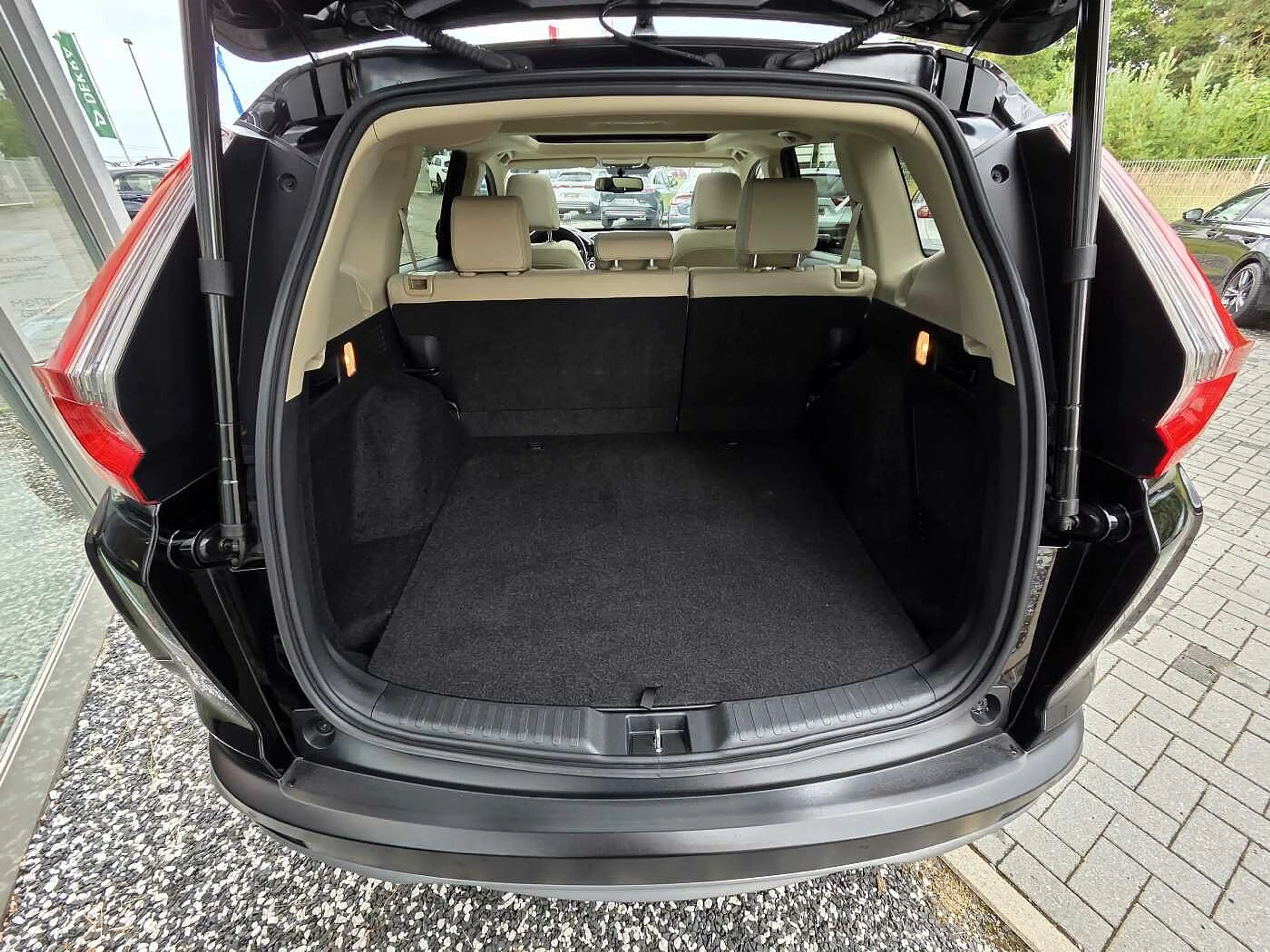 Honda CR-V Hybrid e:HEV 2.0 i-MMD 4WD Executive — photo 10