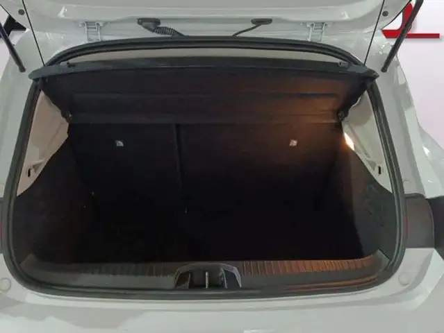 Renault Clio view 7